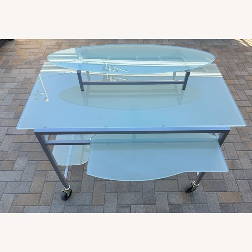 Used Contemporary Desk for sale on AptDeco