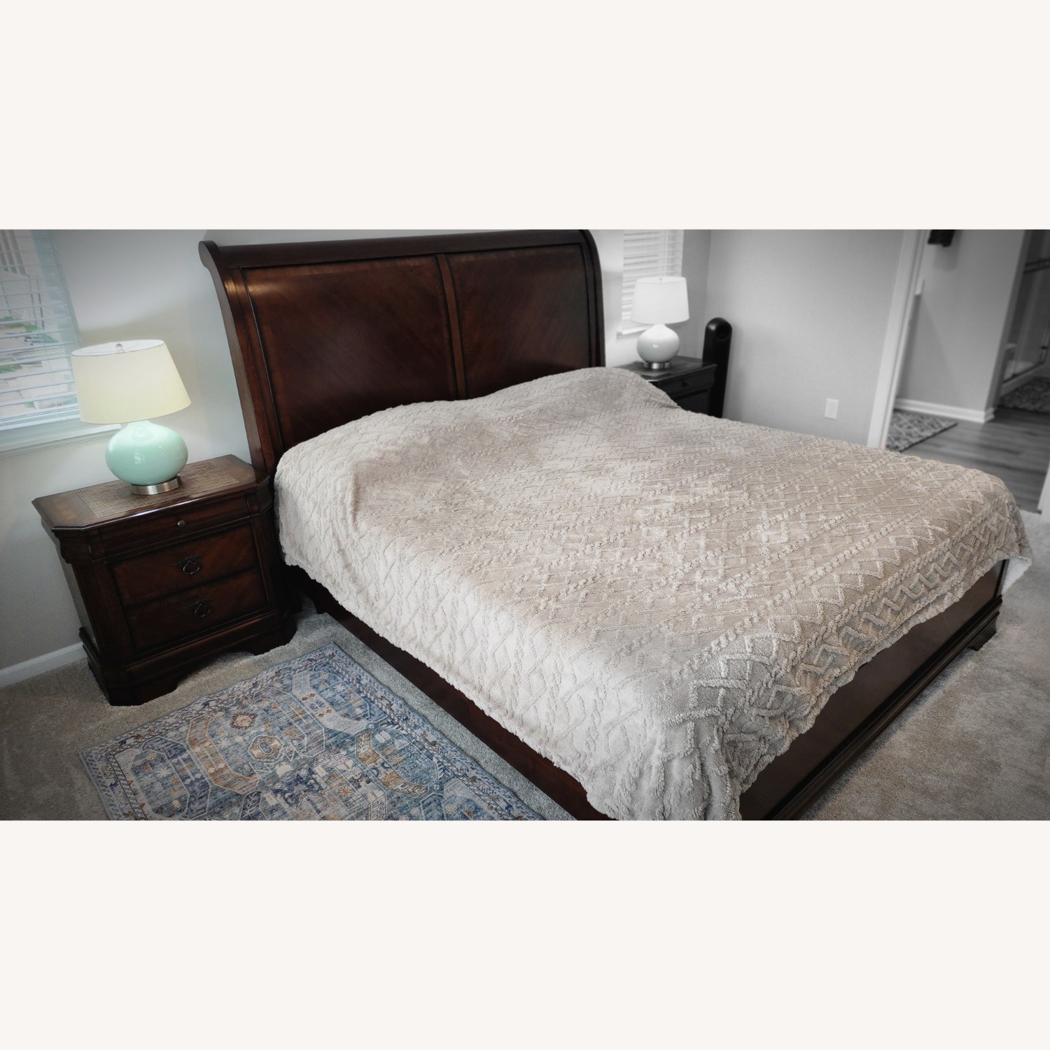 Ashley Furniture Dark Brown Wood King Sleigh Bed - image-5