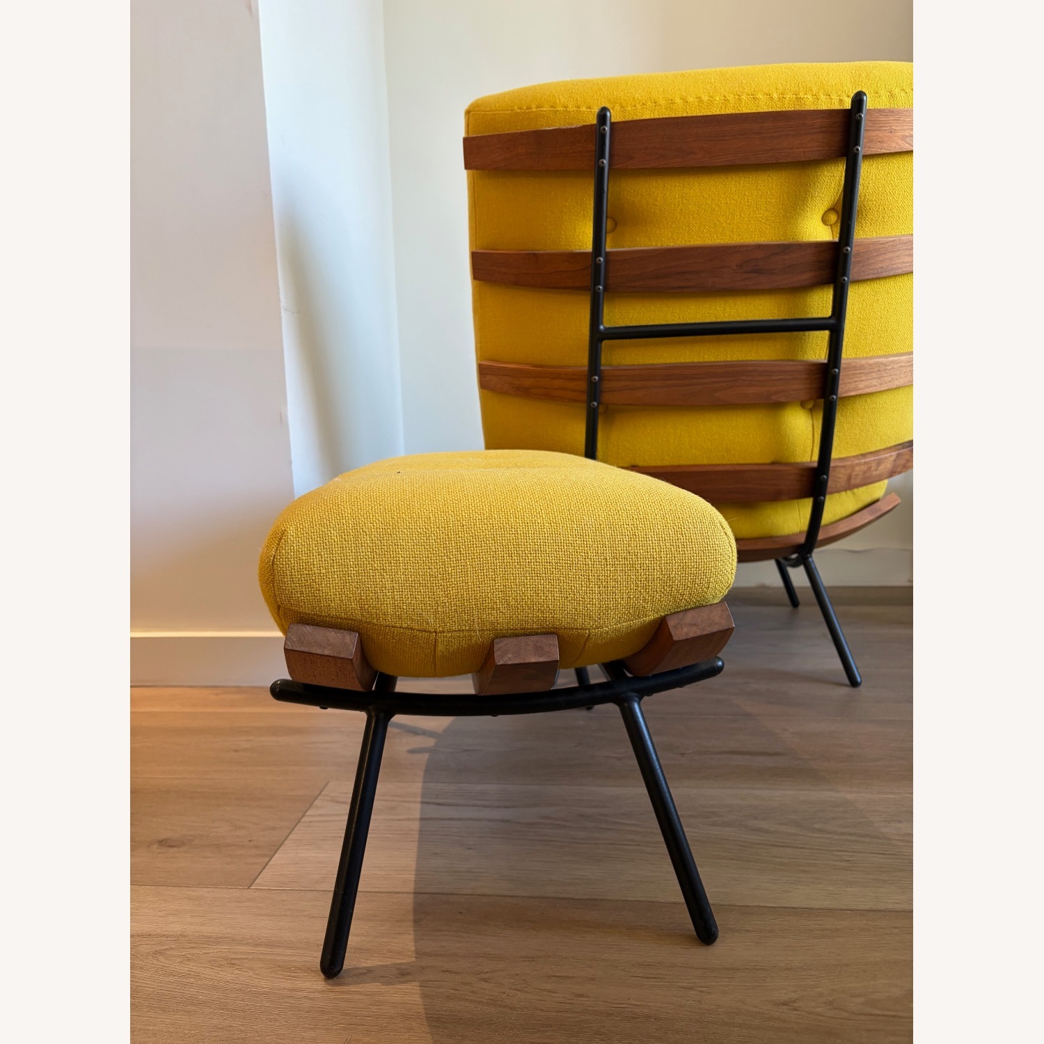 Reproduction Martin Eisler Costela Chair - image-4