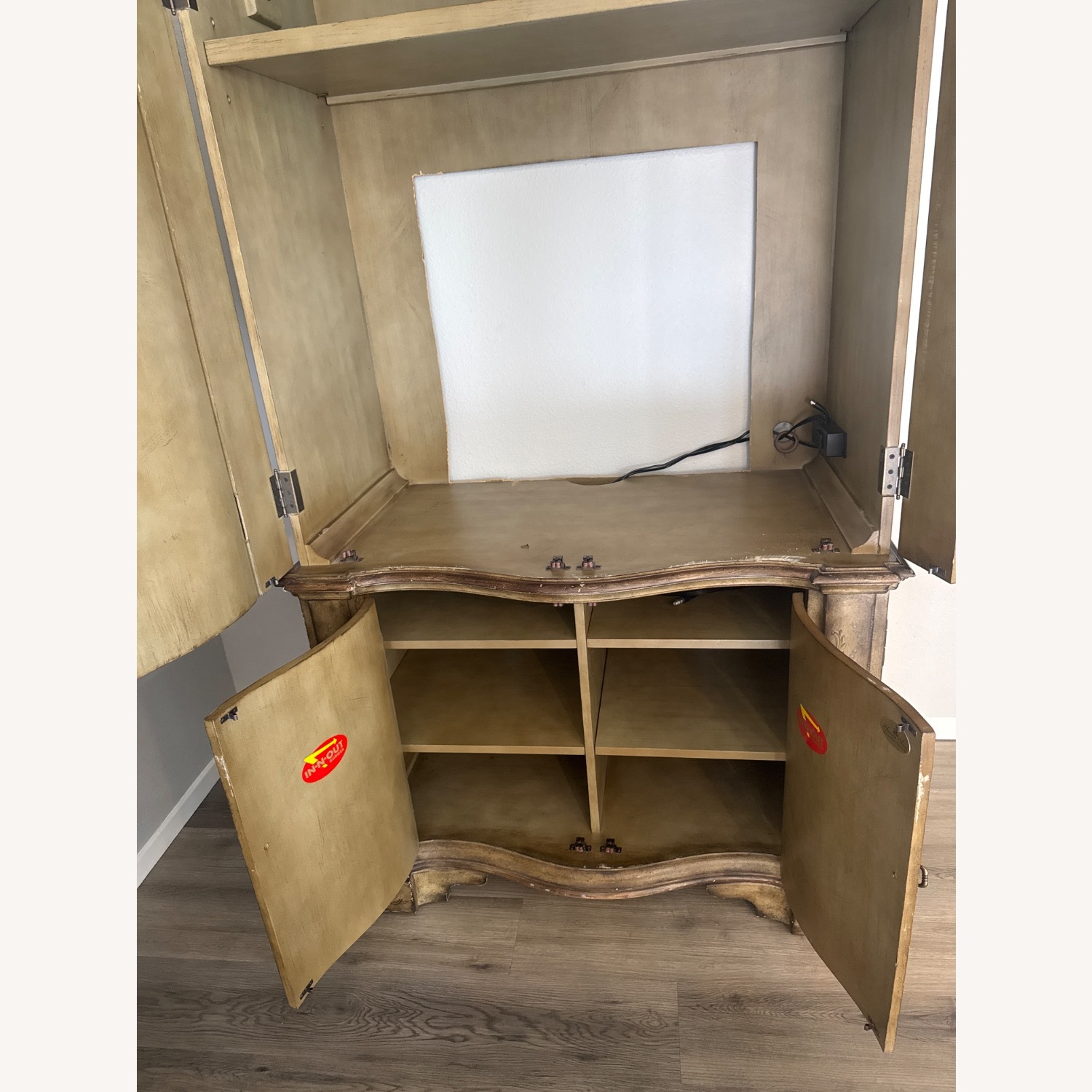 Seven Seas Armoire - image-9