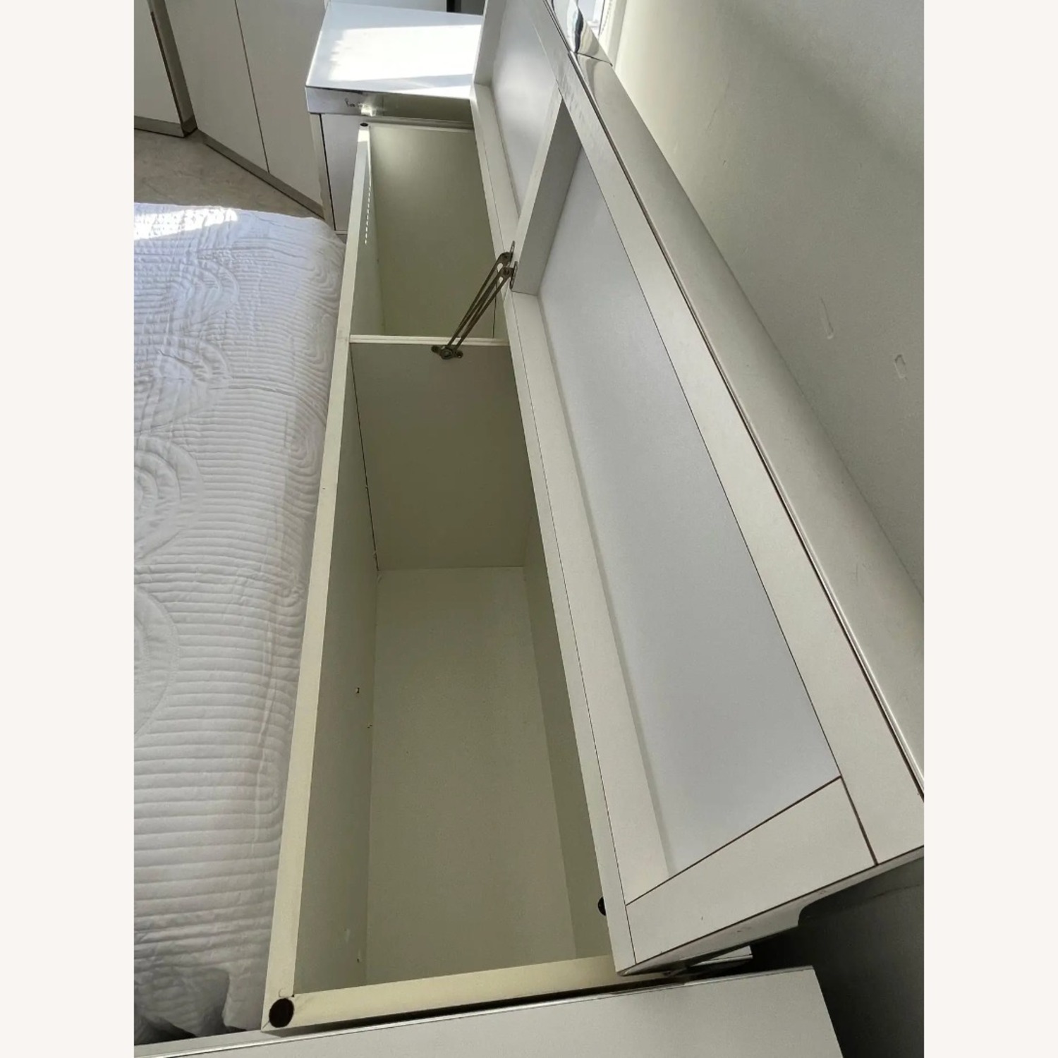 Pierre Cardin White Aluminum Queen Bed - image-3