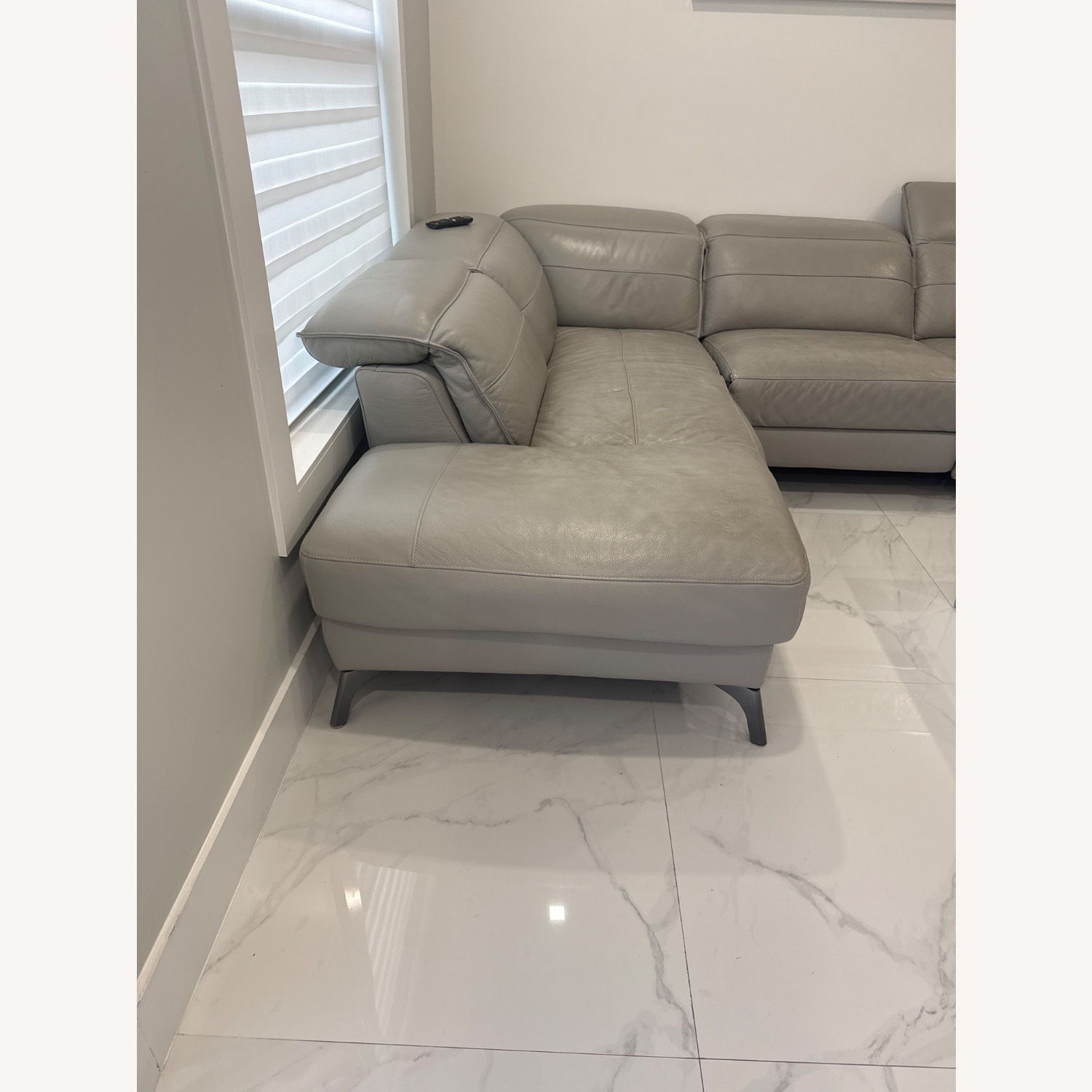 City Furniture Light Gray Leather Loveseat - image-3