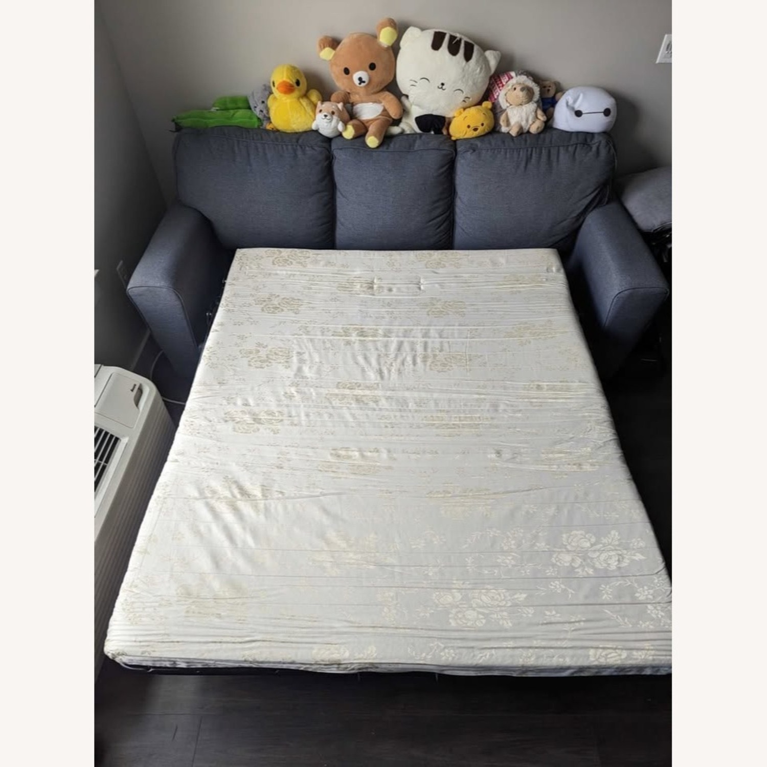 Ashley Calion Sleeper Sofa - image-2