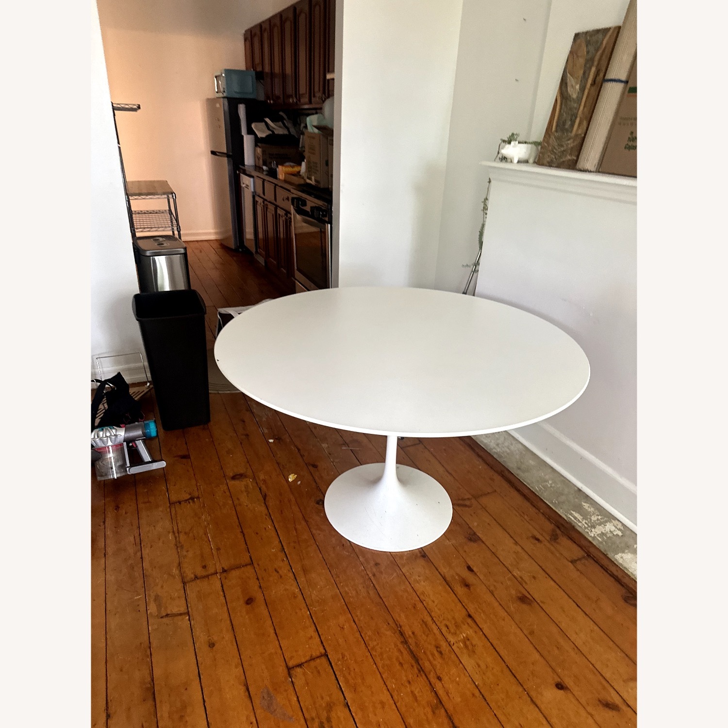 Eero Saarinen White Lacquer Dining Table - image-2