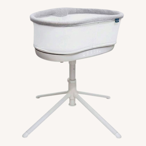 Used Halo Smart Bassinest Connected Swivel Sleeper for sale on AptDeco