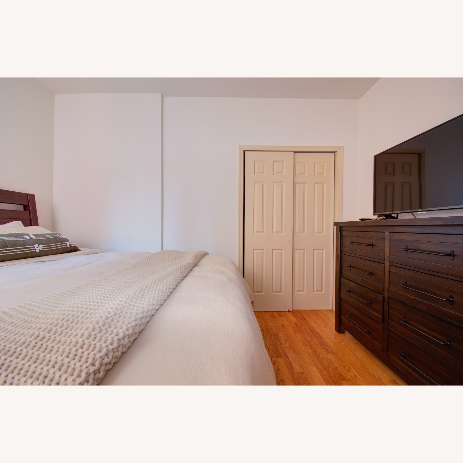 Ashley Furniture King Wood Bed Frame - image-3