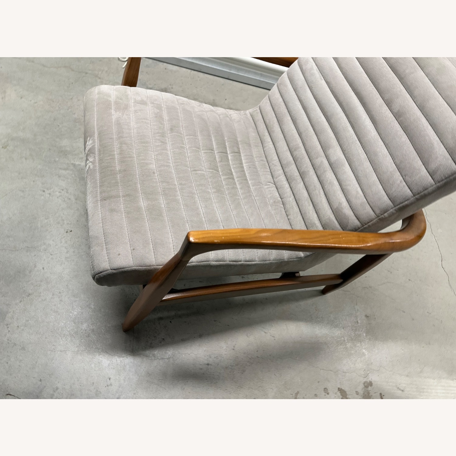 Room & Board Callan Light Gray Fabric Accent Chair - image-9