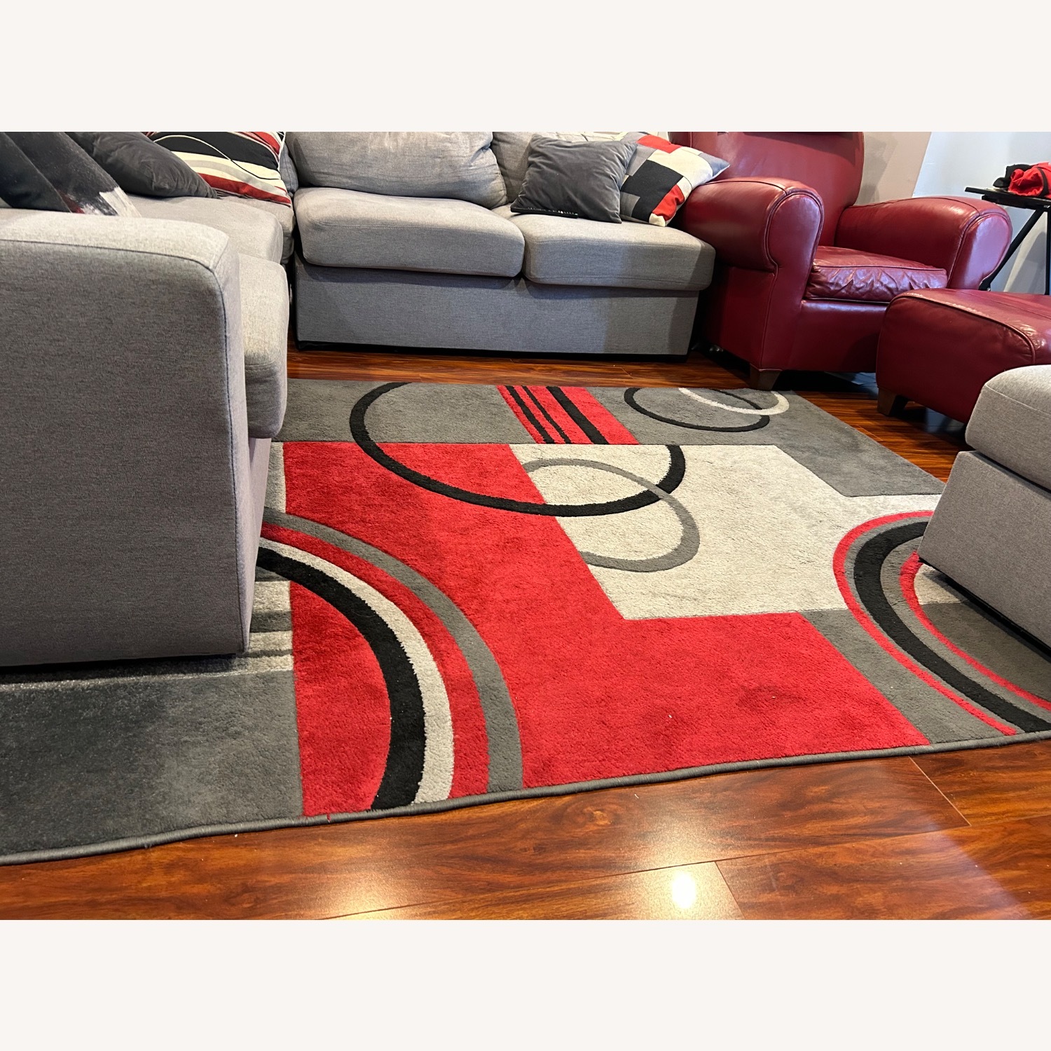 Wool Blend Area Rug 5' x 8' - image-2