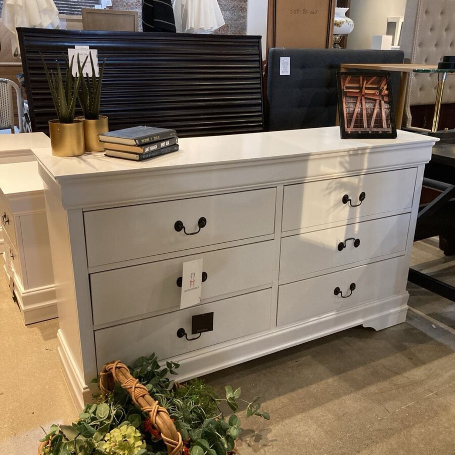 Coaster Louis Philippe 6-Drawer Dresser - image-2