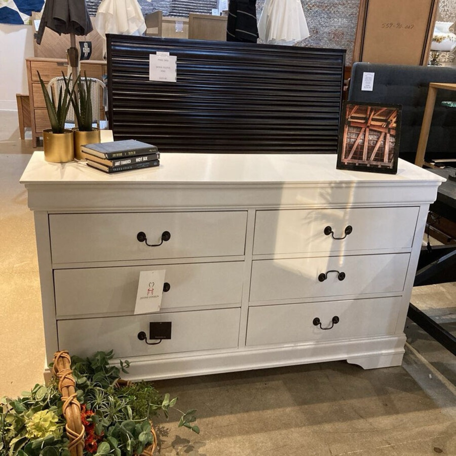 Coaster Louis Philippe 6-Drawer Dresser - image-3