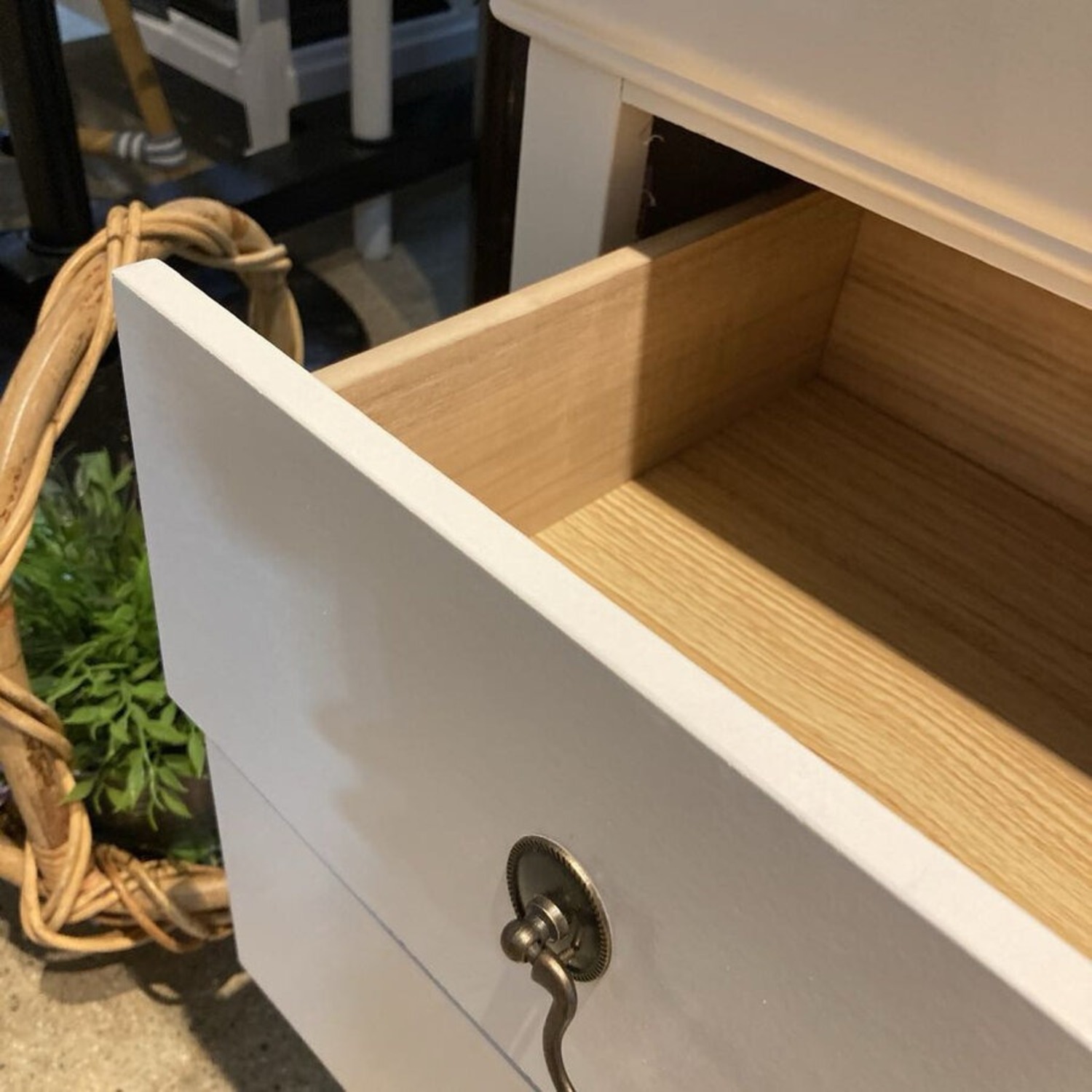 Coaster Louis Philippe 2-Drawer Nightstand - image-5