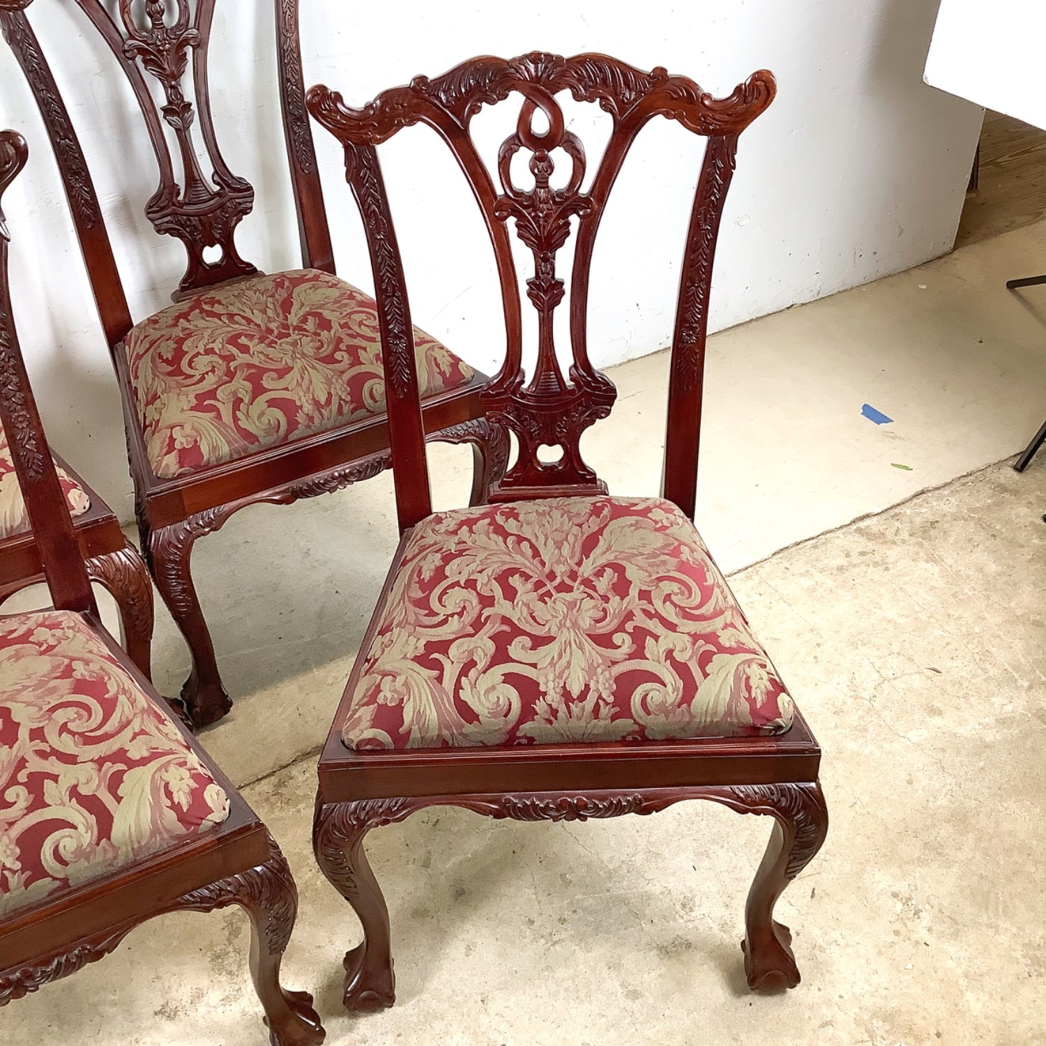 Set of 6 Chippendale Style Mahogany Dining Chairs - image-6