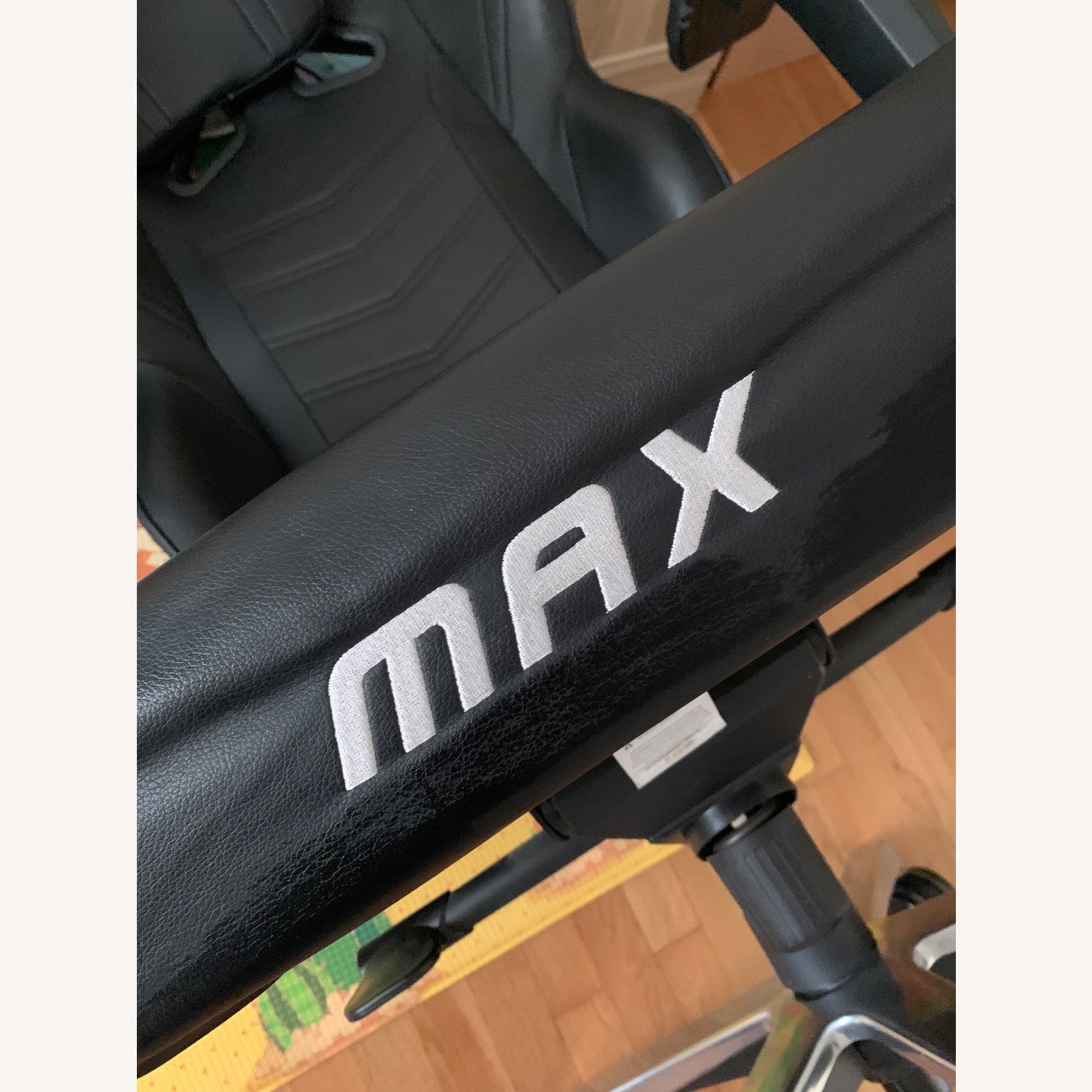 Akracing Black Office Chair - image-4