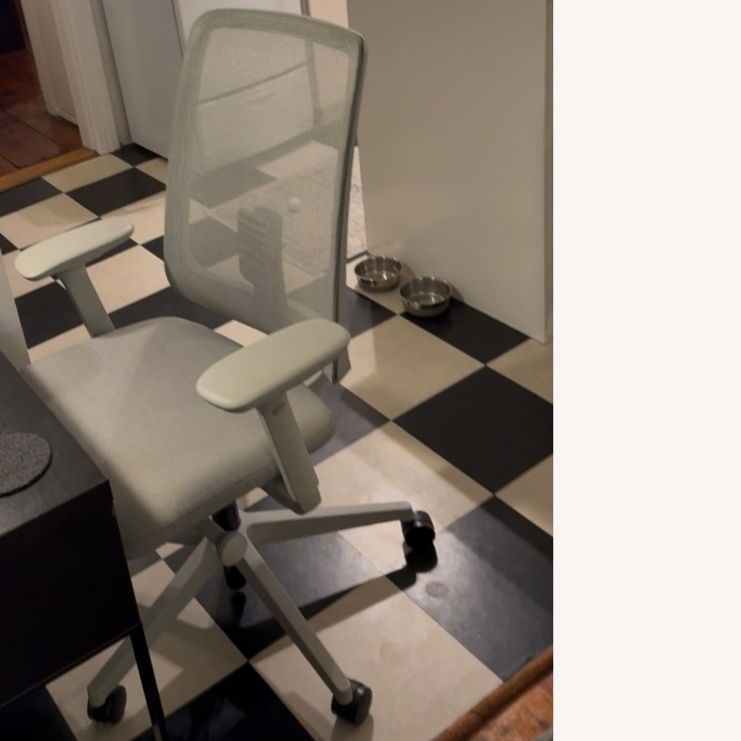 Herman Miller Verus Light Gray Office Chair - image-3