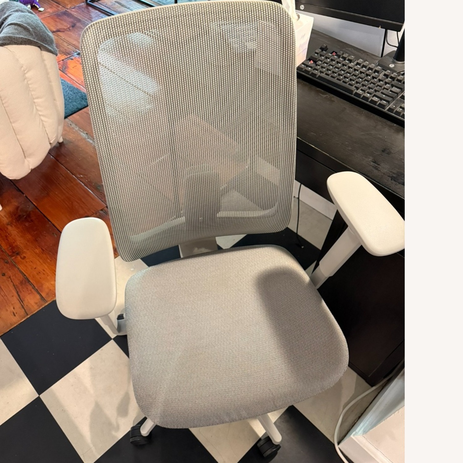 Herman Miller Verus Light Gray Office Chair - image-2