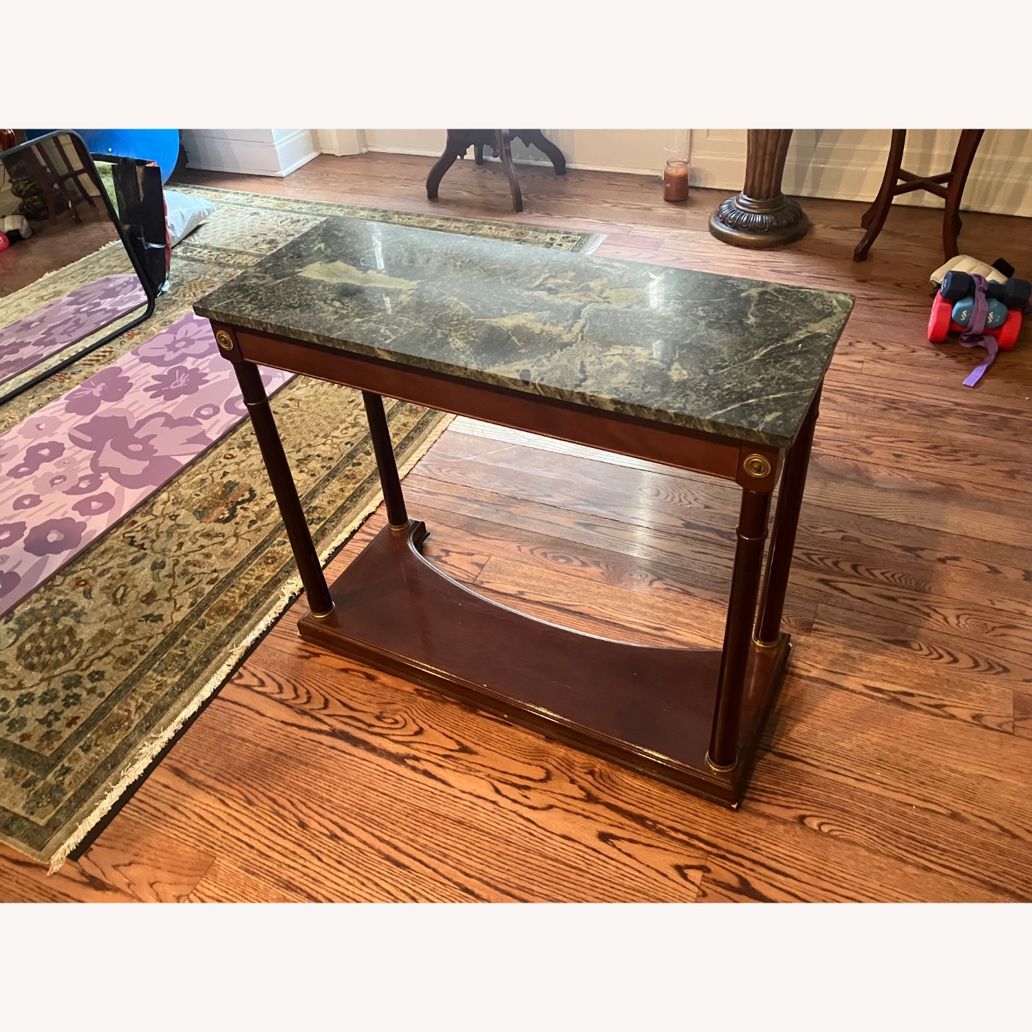 Jade-colored Top Table - image-2