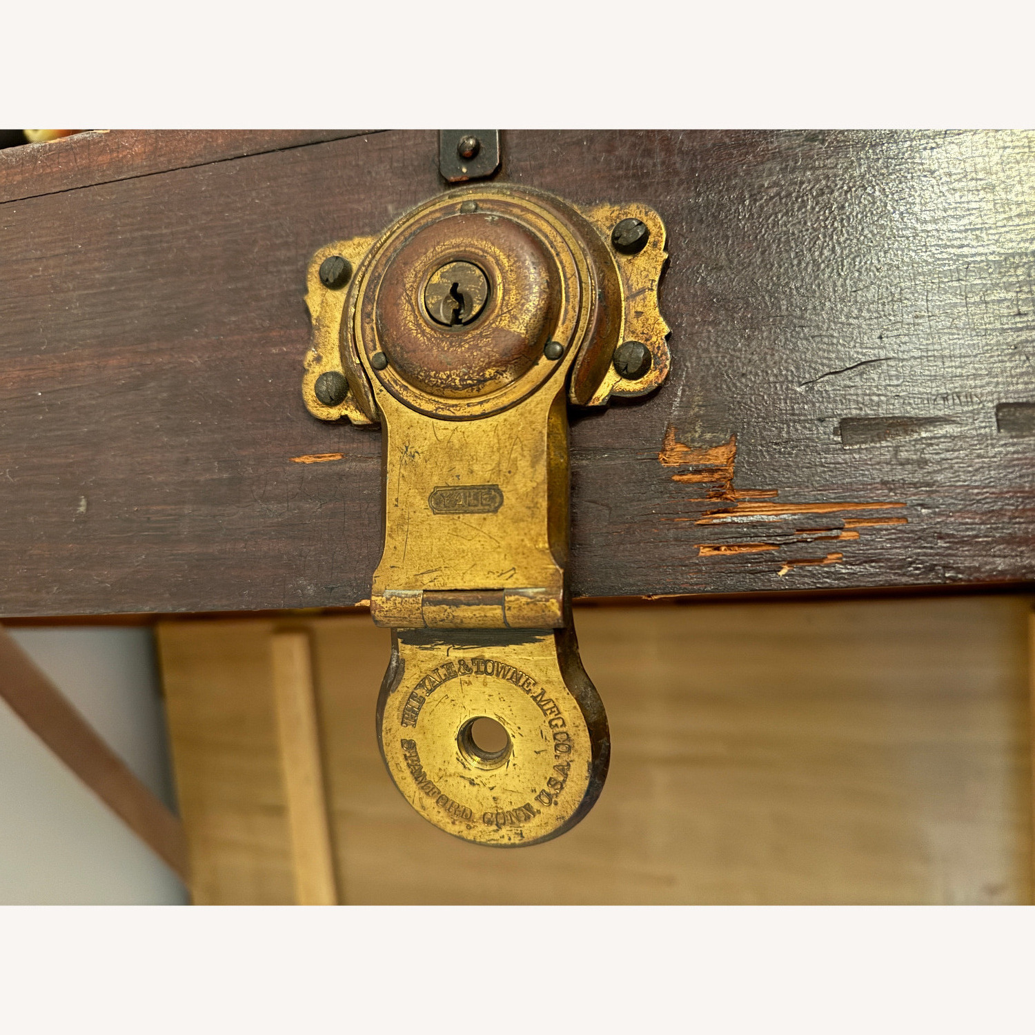 Steamer Trunk/Chest Antique - image-16