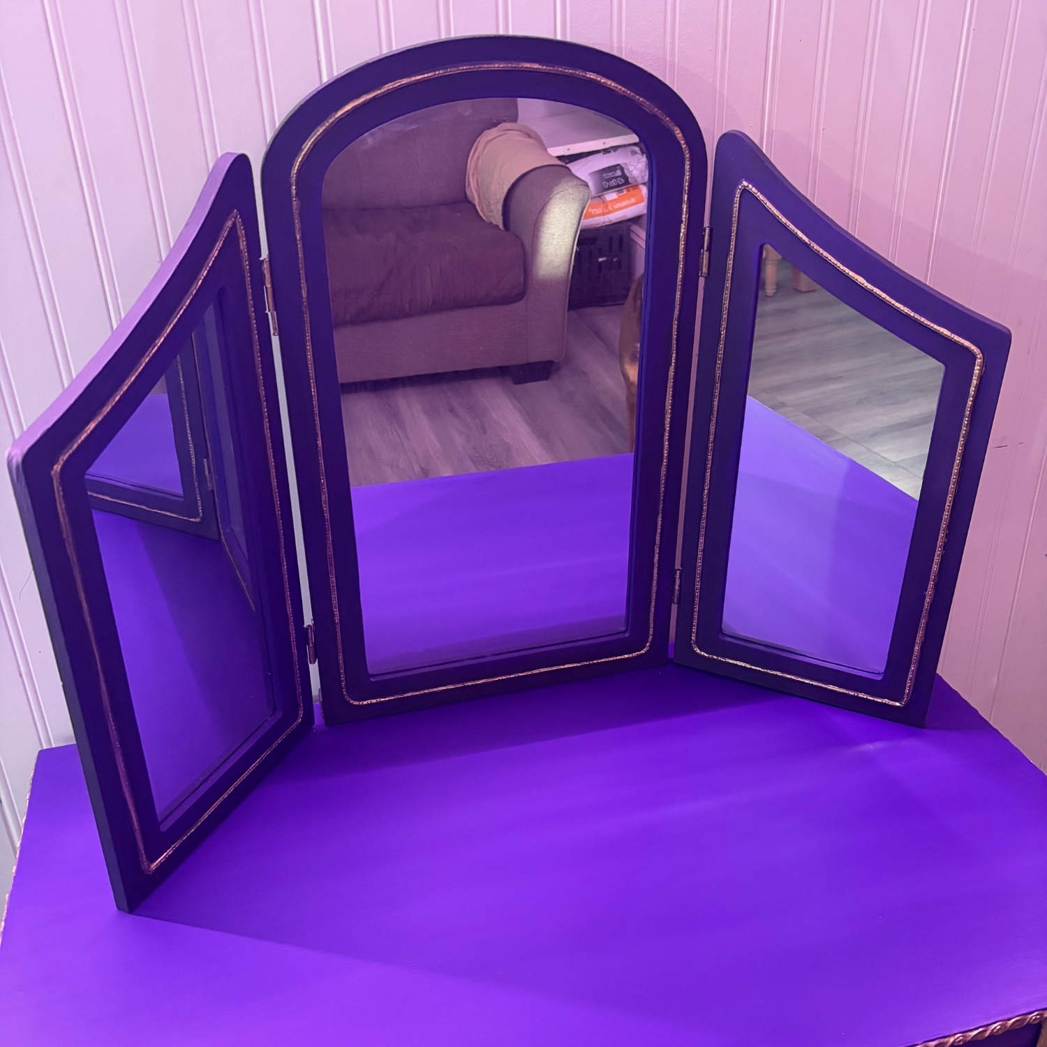 Vanity Table W Mirror & Ottoman - image-10
