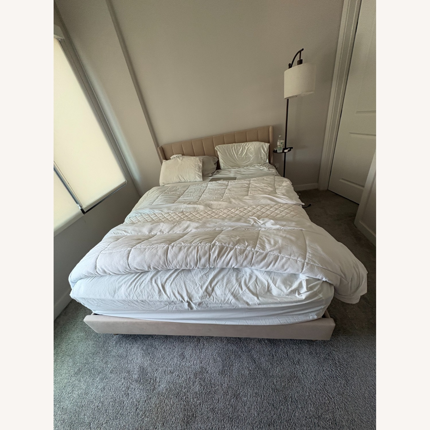 Cream Wood Queen Bed - image-3