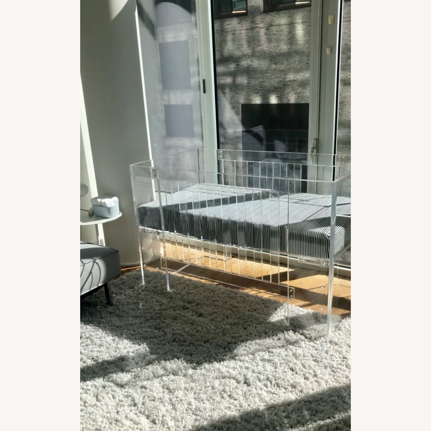 Nursery Works Vetro Crib - Transparent - image-3