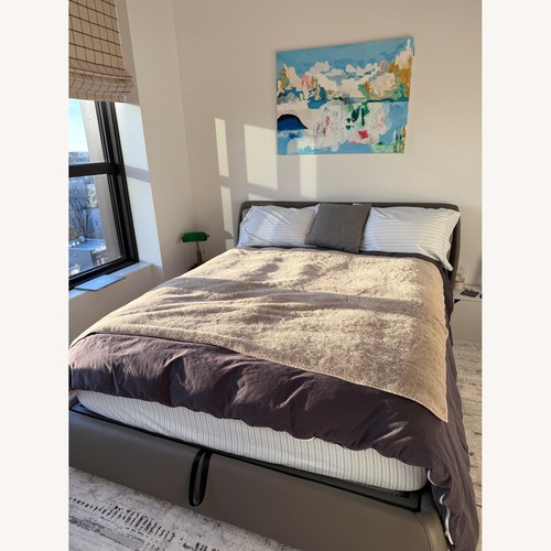 Used Ditre Italia Bend Storate Bed for sale on AptDeco