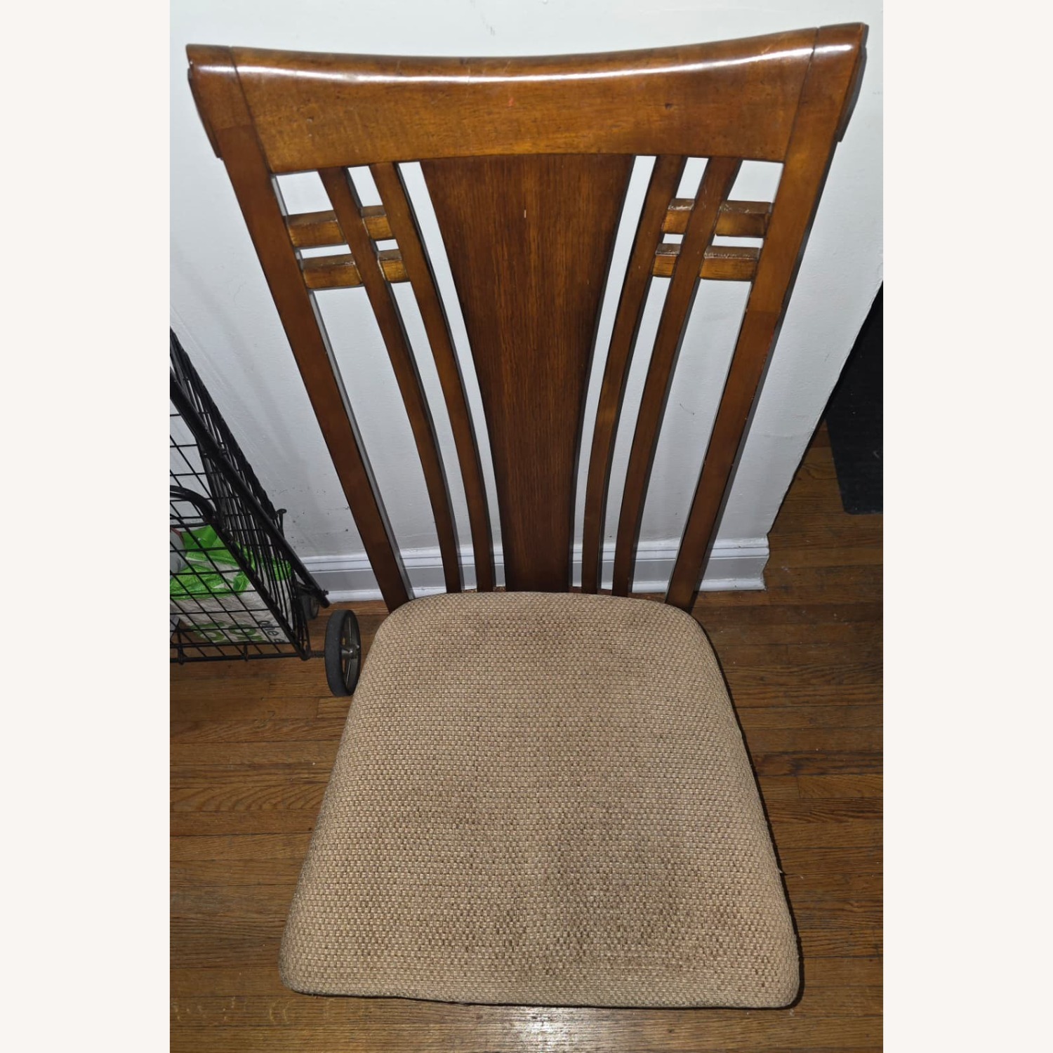 Expandable Dining Table  - image-5