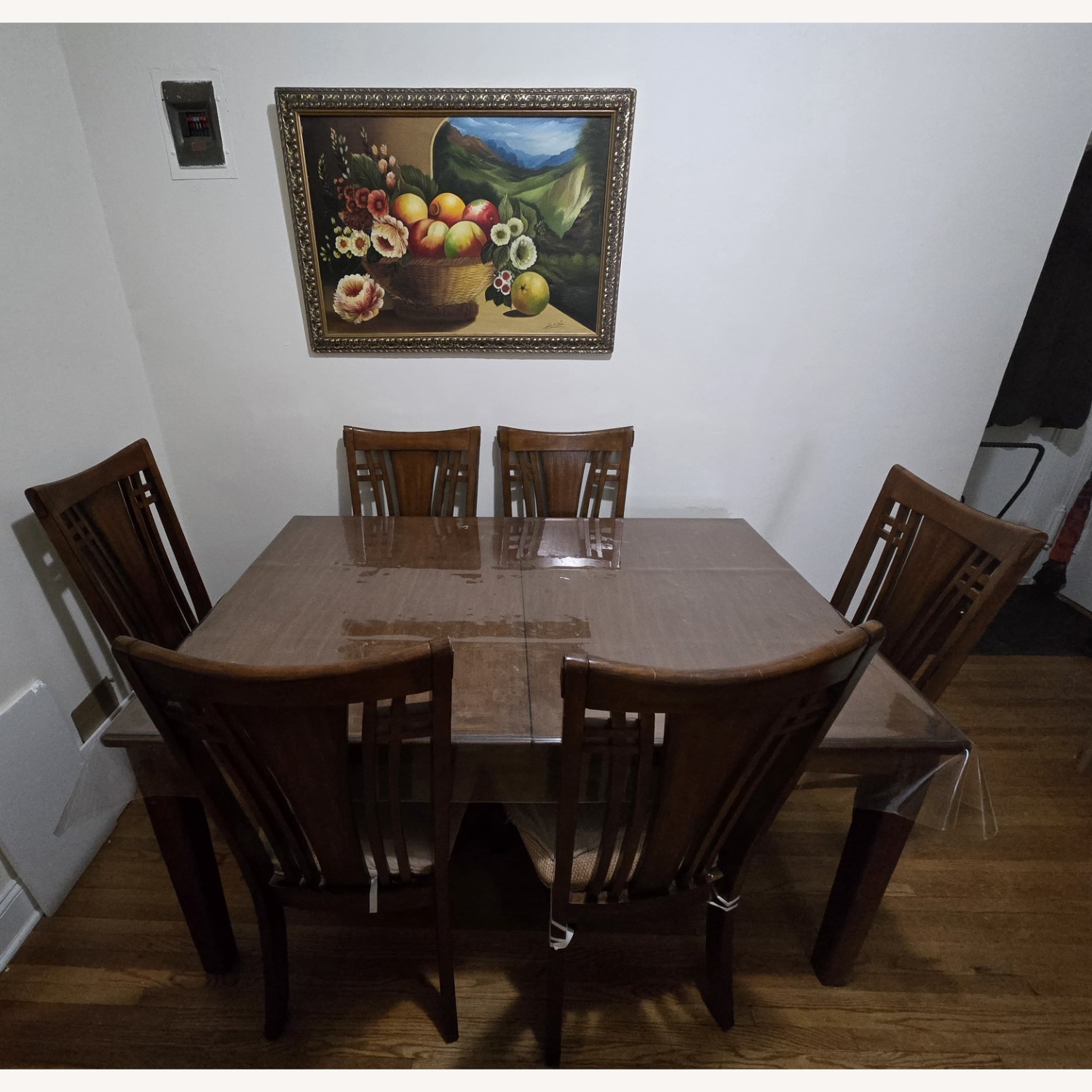 Expandable Dining Table  - image-1