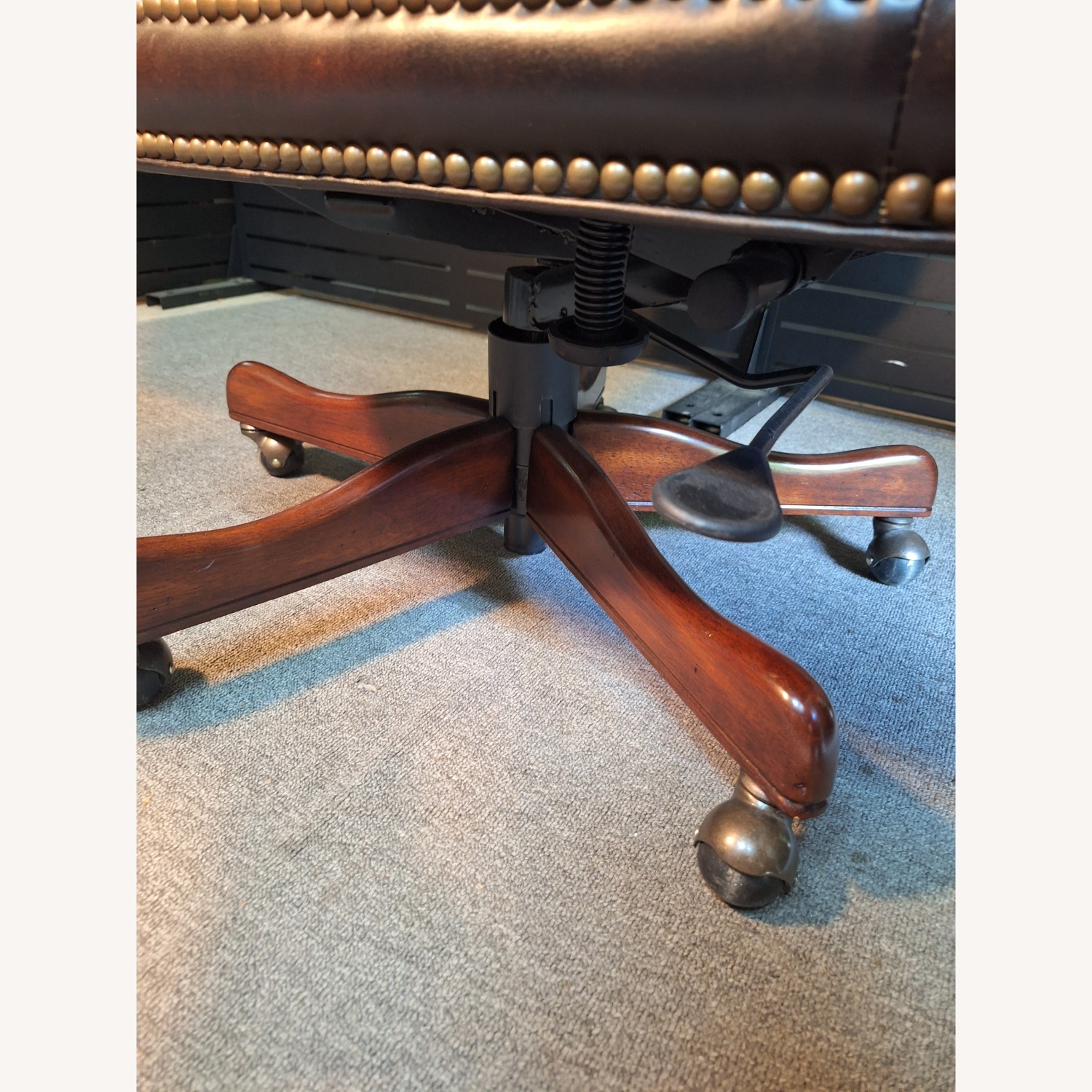 Hooker Furniture Corporation Seven Seas Office Chair - image-6