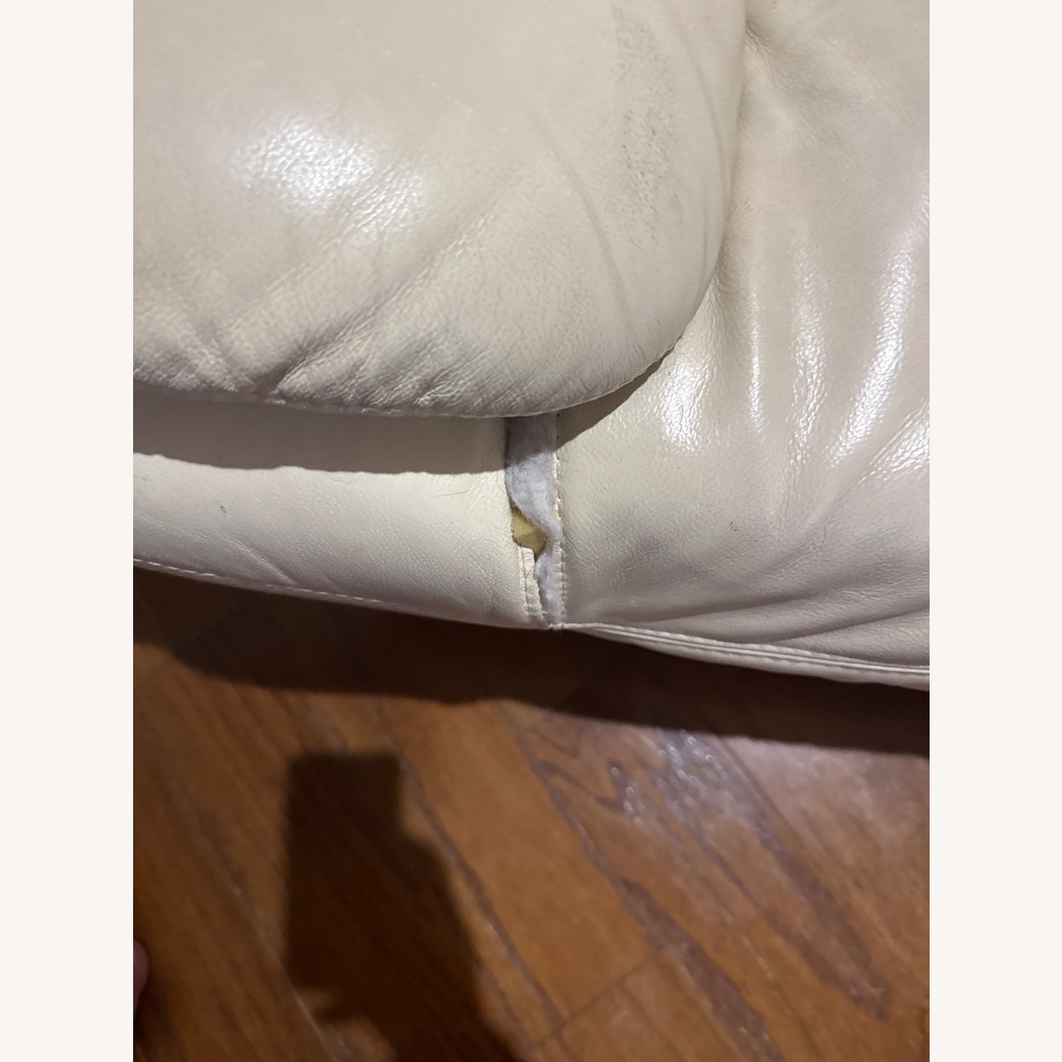 Rooms To Go 3+ Seater Sofa - image-4