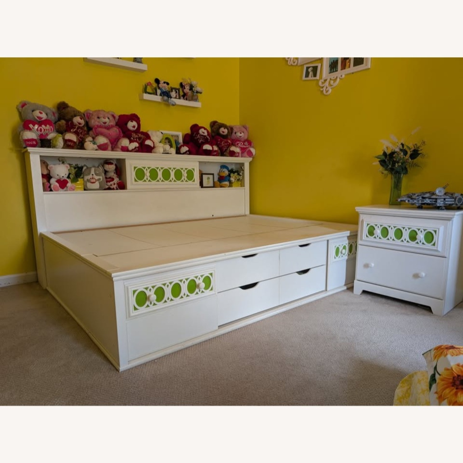Ashley Furniture White Wood Full Bed - image-1