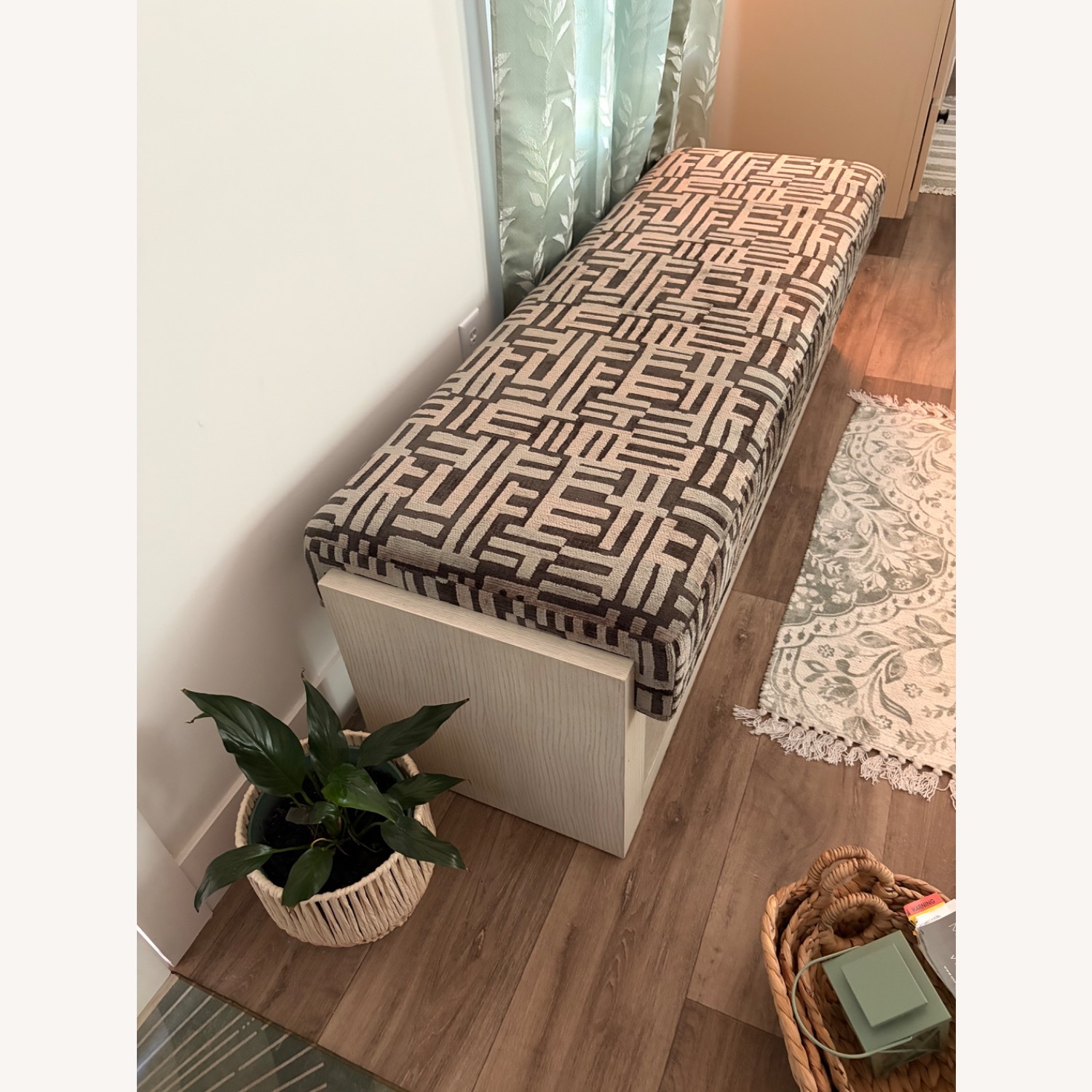 Vanguard Furniture Connoly Bench in Ernie Chrome - image-4