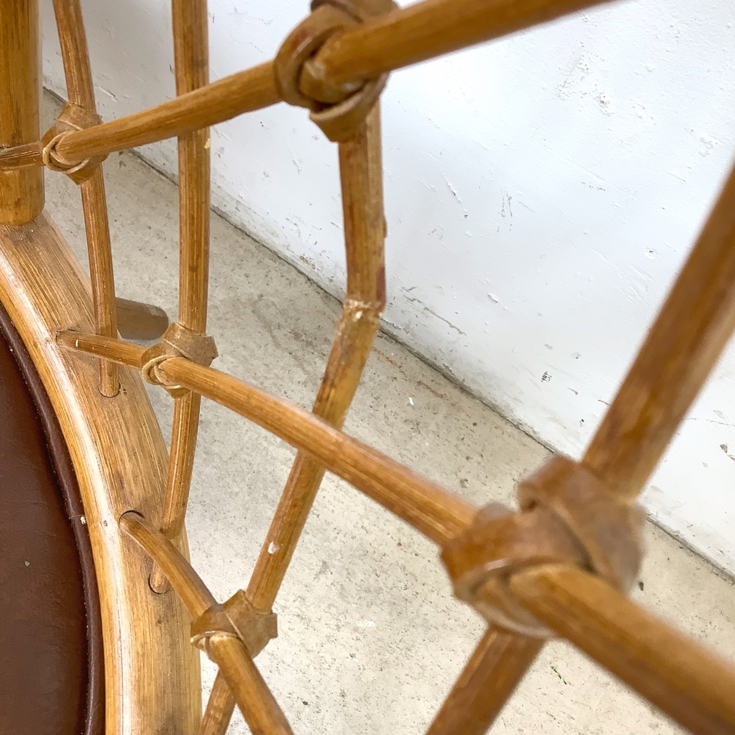  Set of 4 Vintage Rattan Dining Chairs - image-8