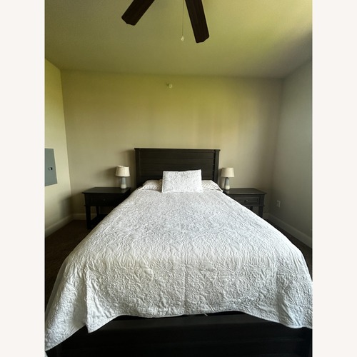 Used Rooms To Go Darby Brook Queen Bed for sale on AptDeco