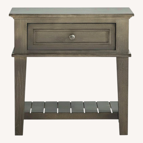 Used Rooms To Go Darby Brook Nightstands – Set of 2  for sale on AptDeco