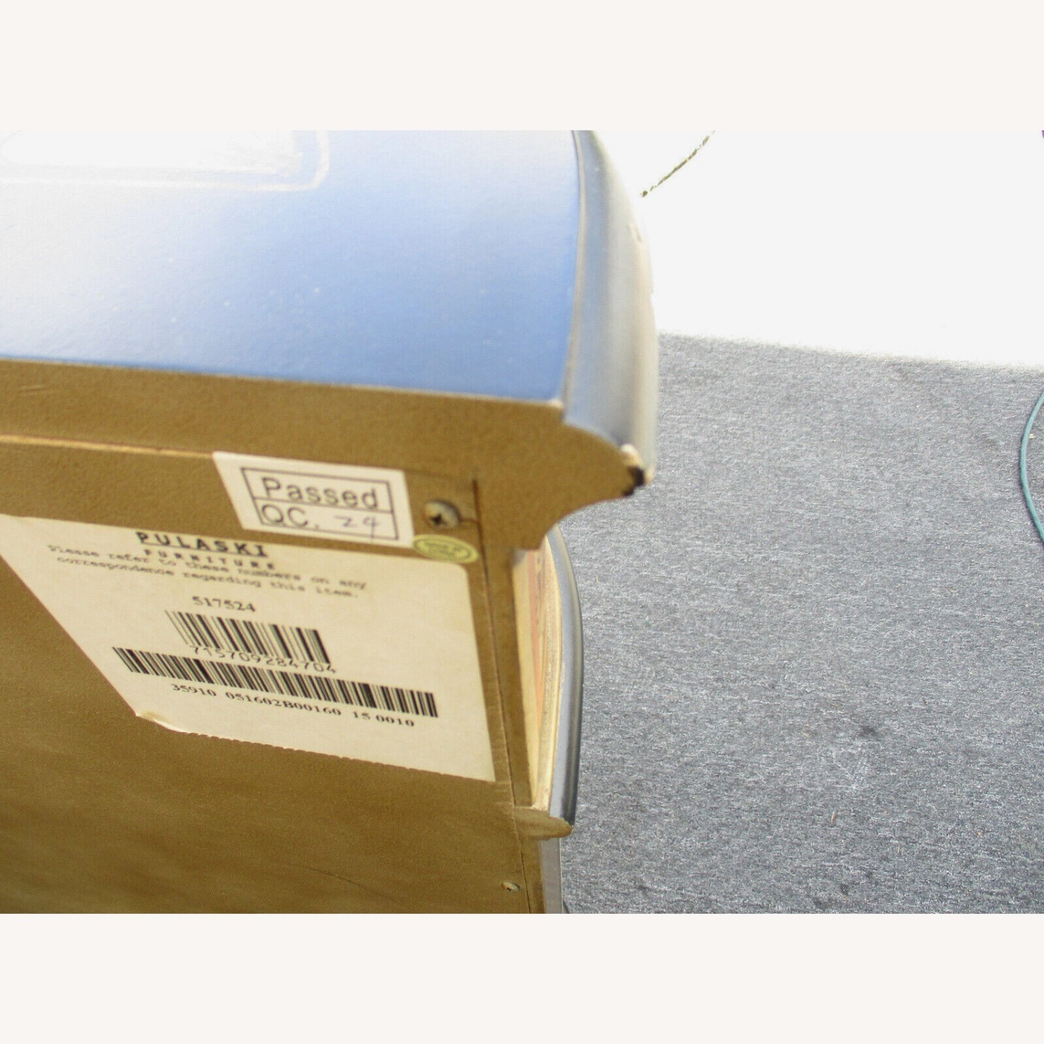  Pulaski Console Sideboard Server Cabinet - image-9