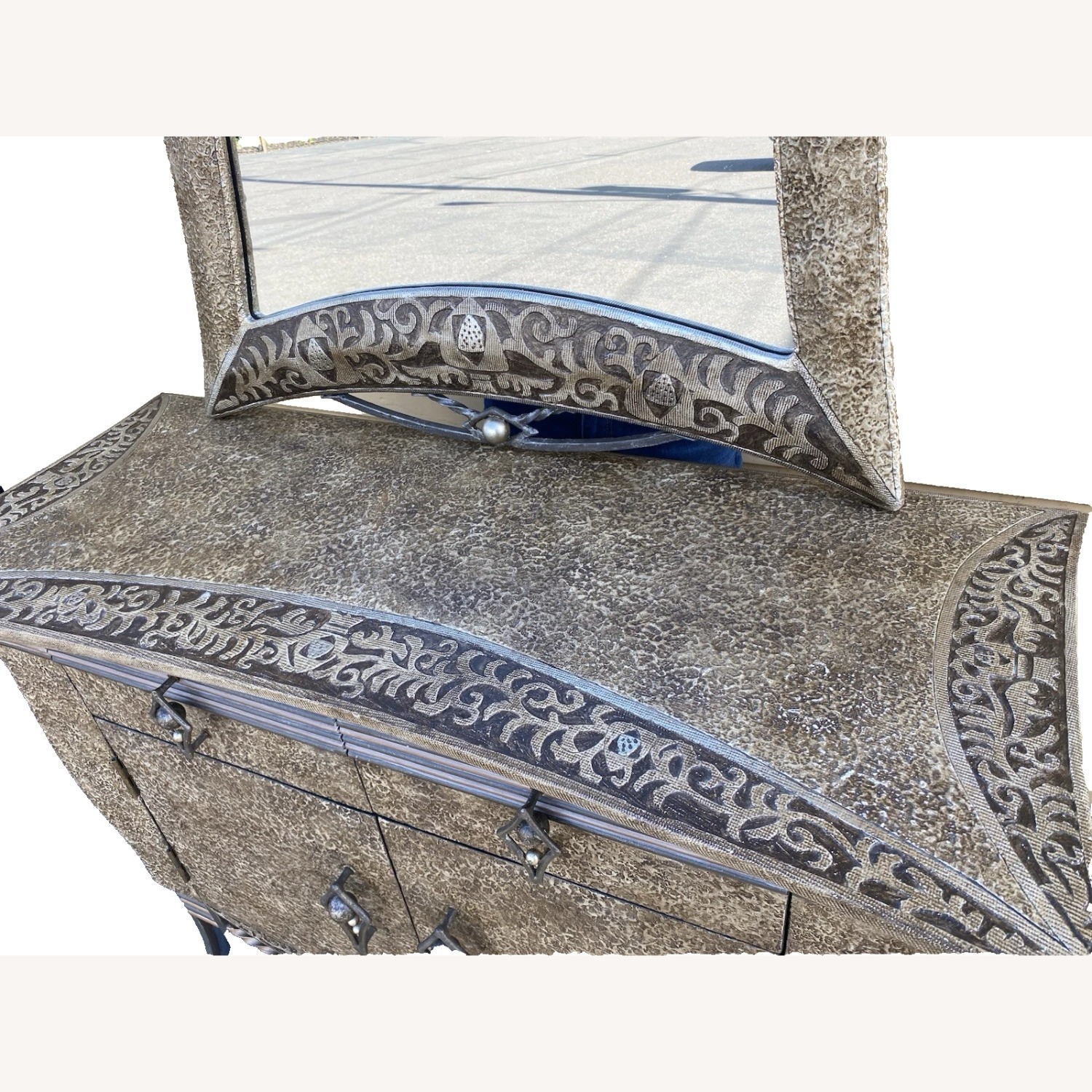 Modern Console Hall Table with Mirror - image-4