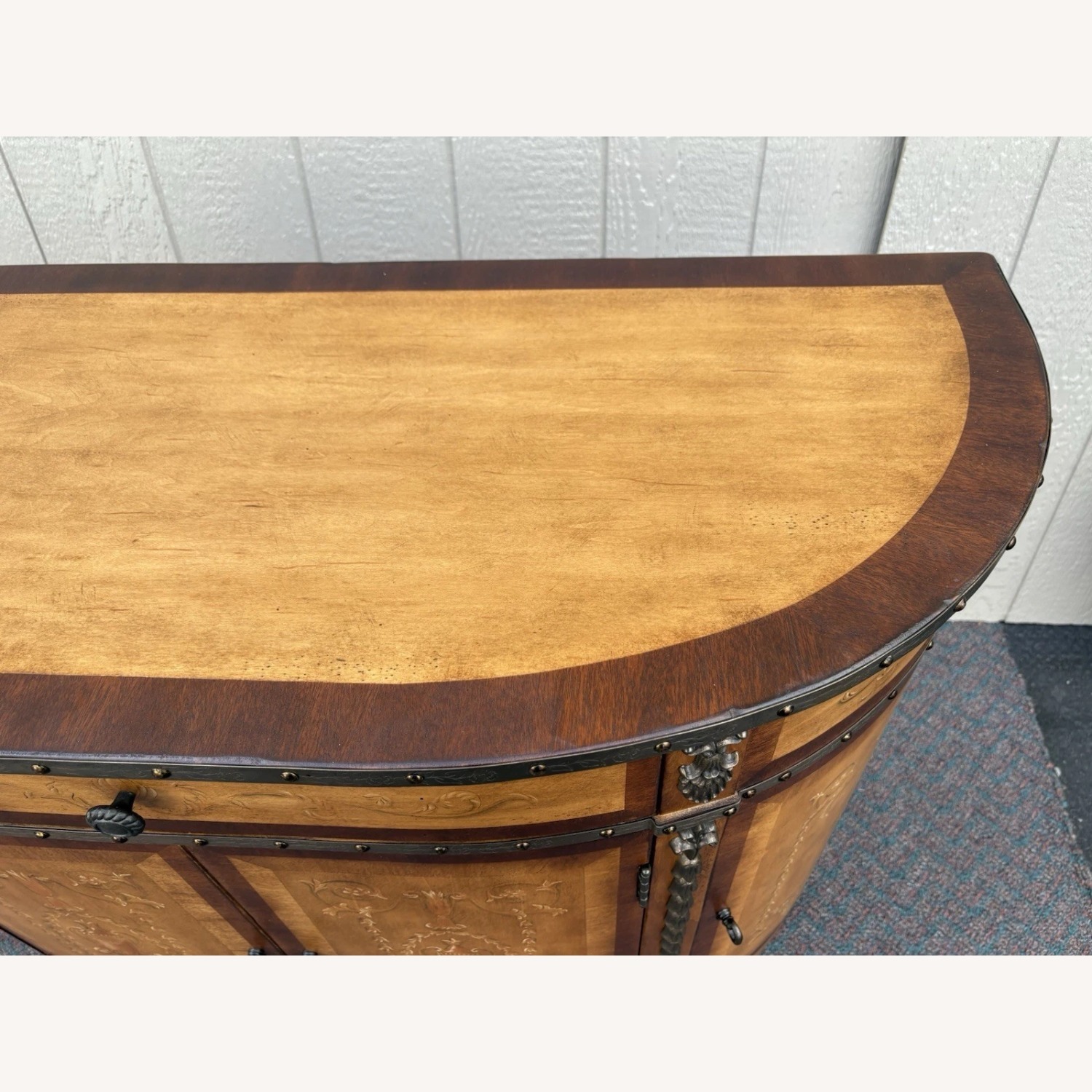 Hooker Furniture Seven Seas Decorator Sideboard  - image-9