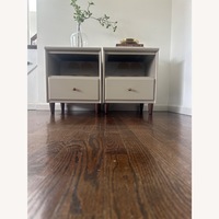Mid Century Pair of Nightstands 