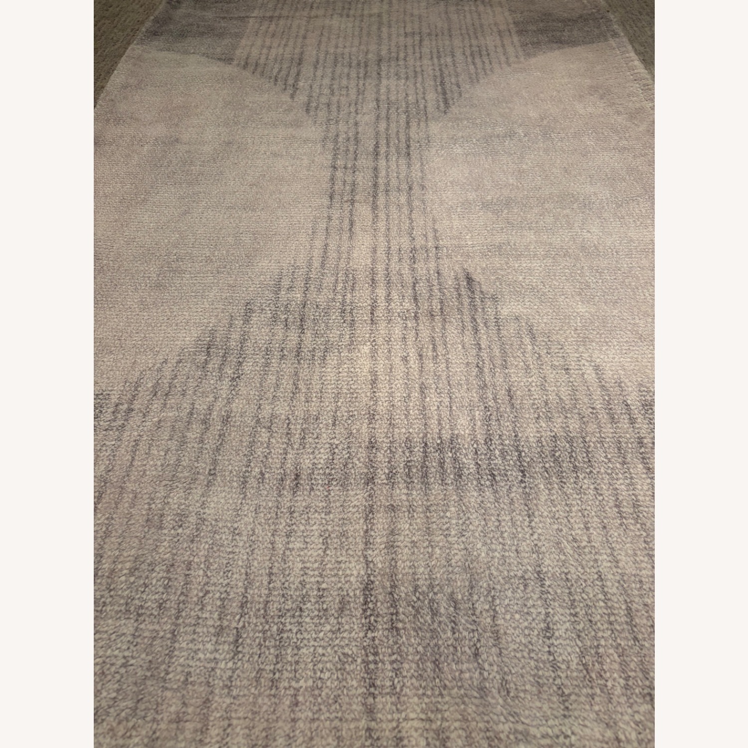 Light Gray Small Rug 3' x 4.5' - image-3
