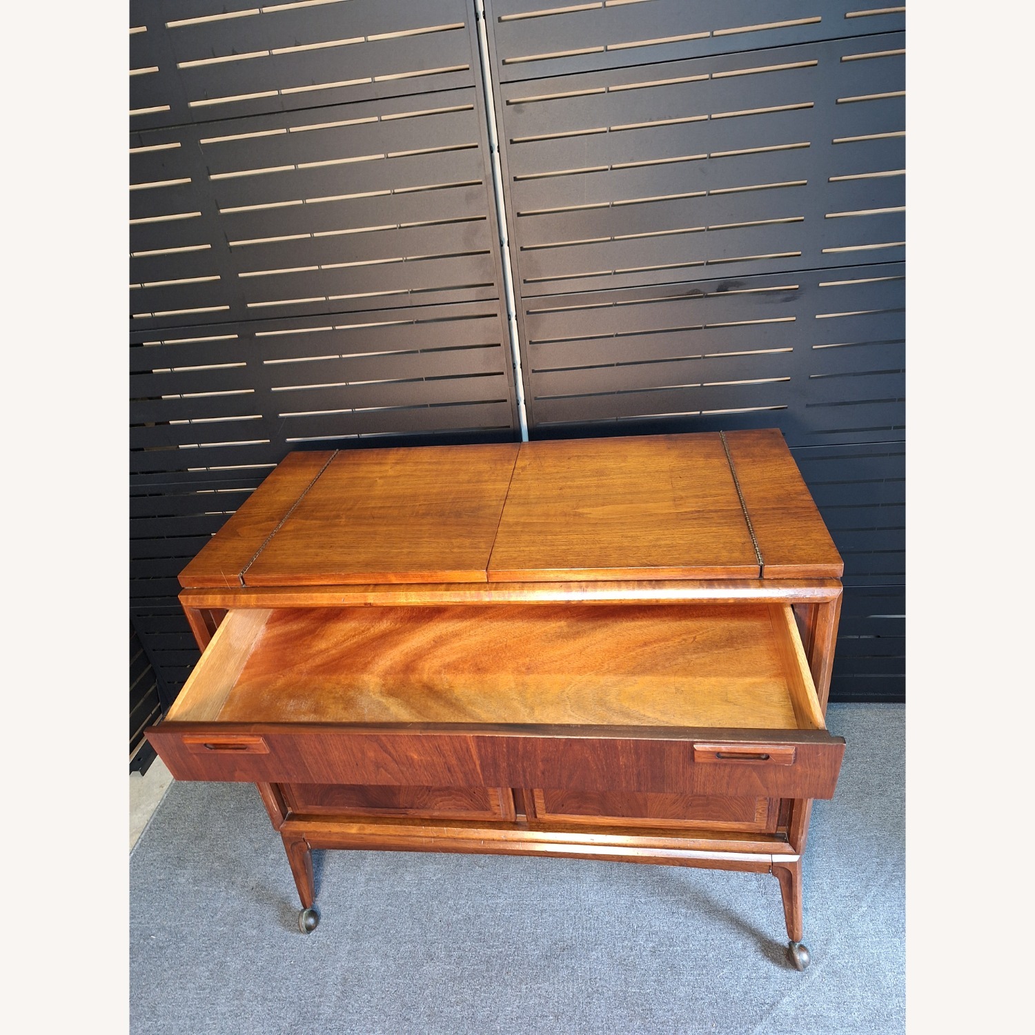 Wood Sideboard - image-5