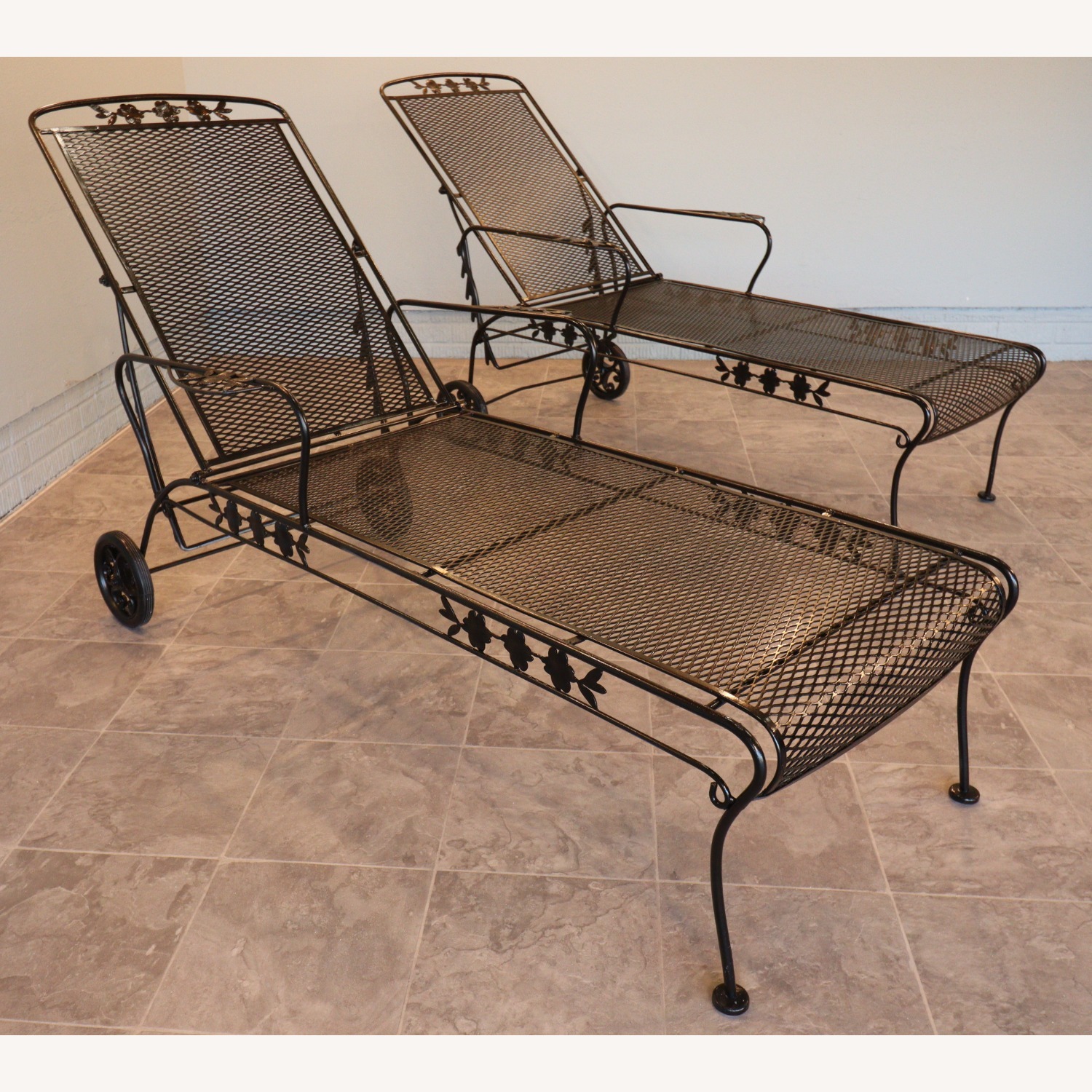 Russell Woodard Wrought Iron Chaise Lounges - image-7