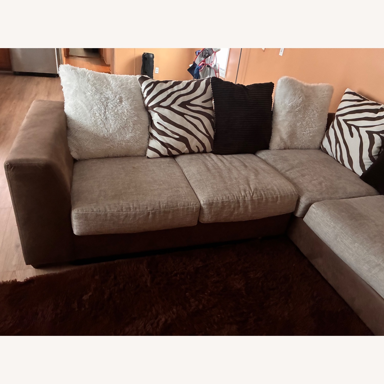 Simba Dark Brown 2 Piece Sectional - image-4