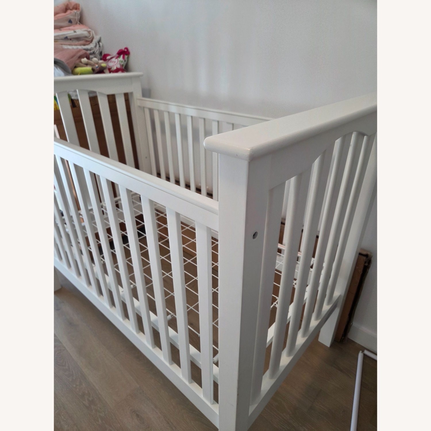 Pottery Barn Kendall Crib + Toddler Rail - image-7