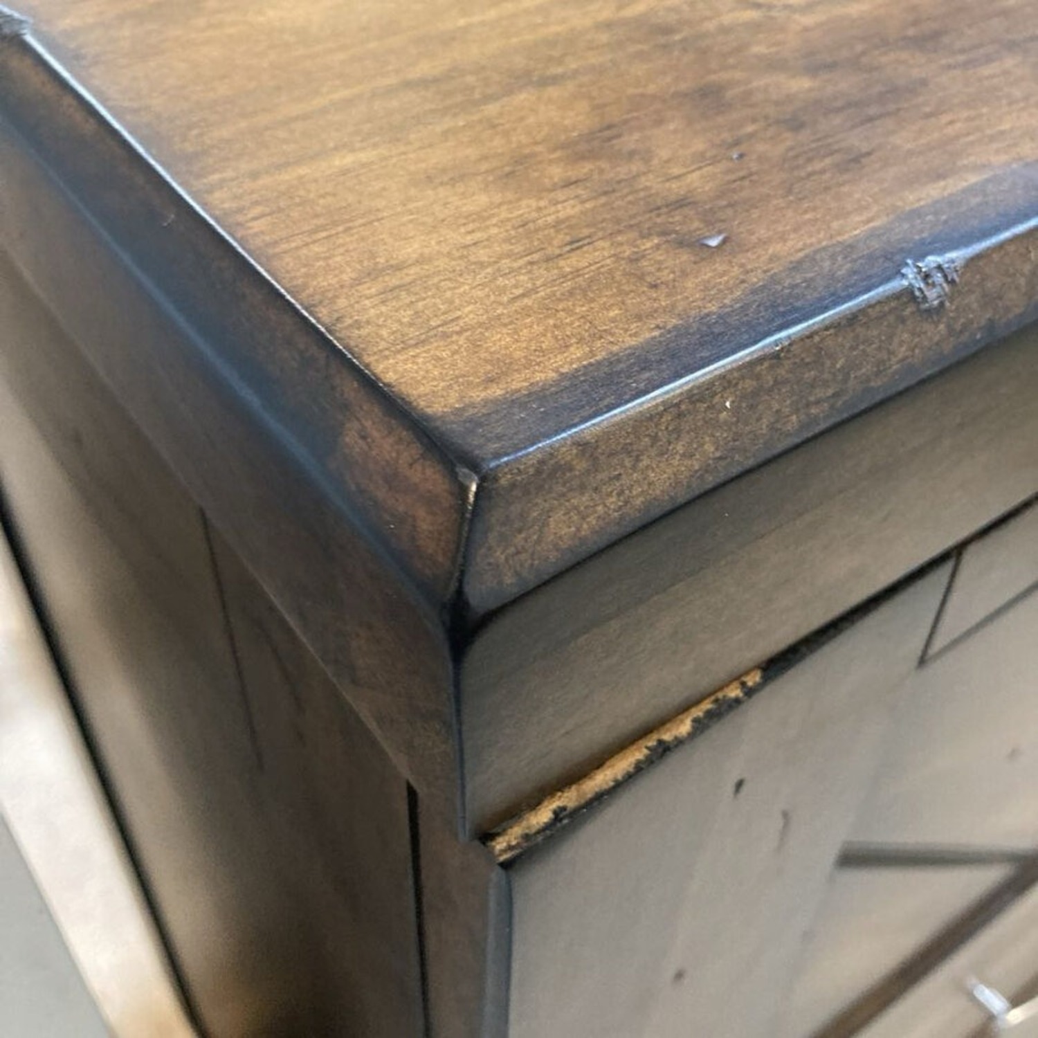 Baldwin Solid Pine 7-Drawer Dresser - image-8