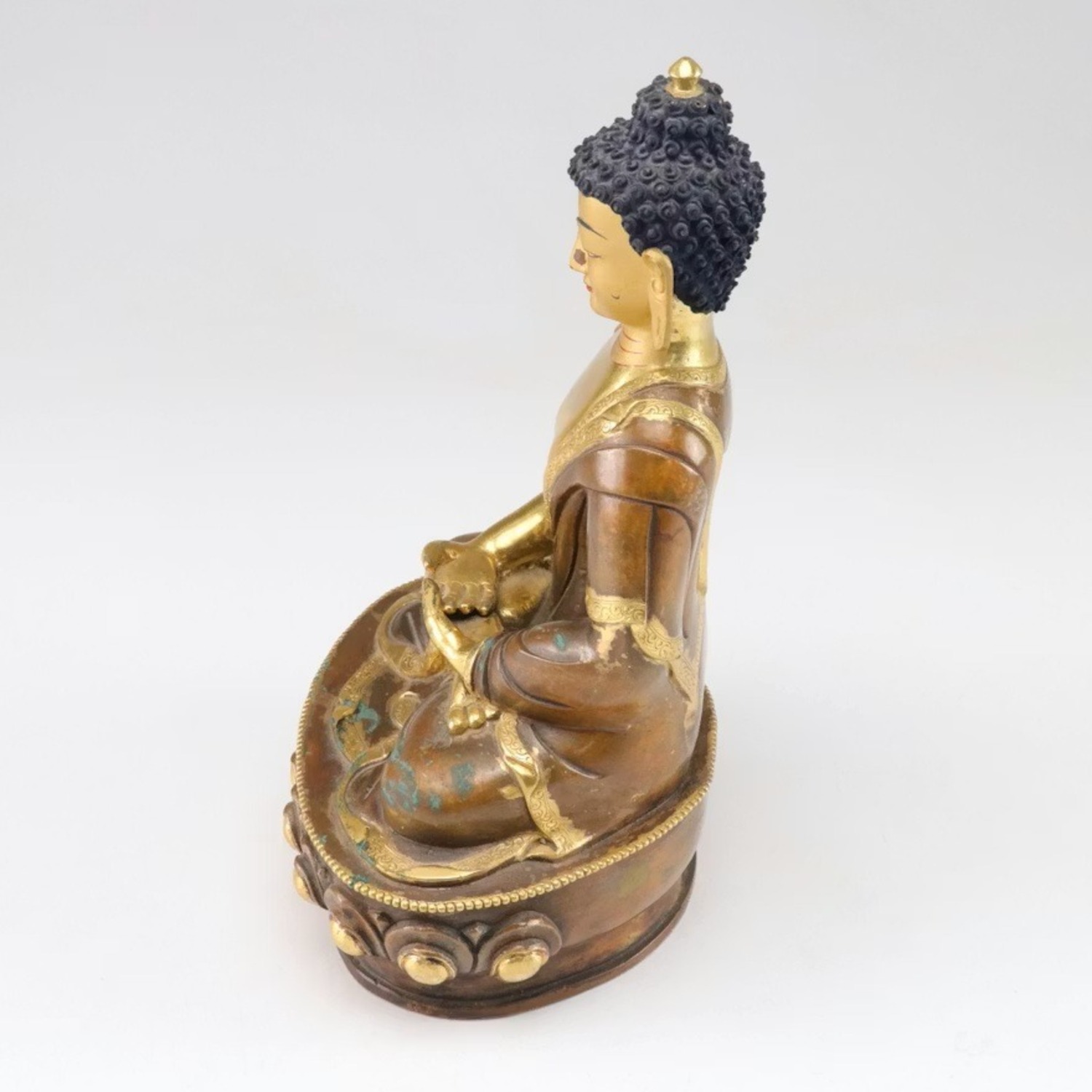 Early 20th c. Nepalese 24K Gold Buddha - image-6