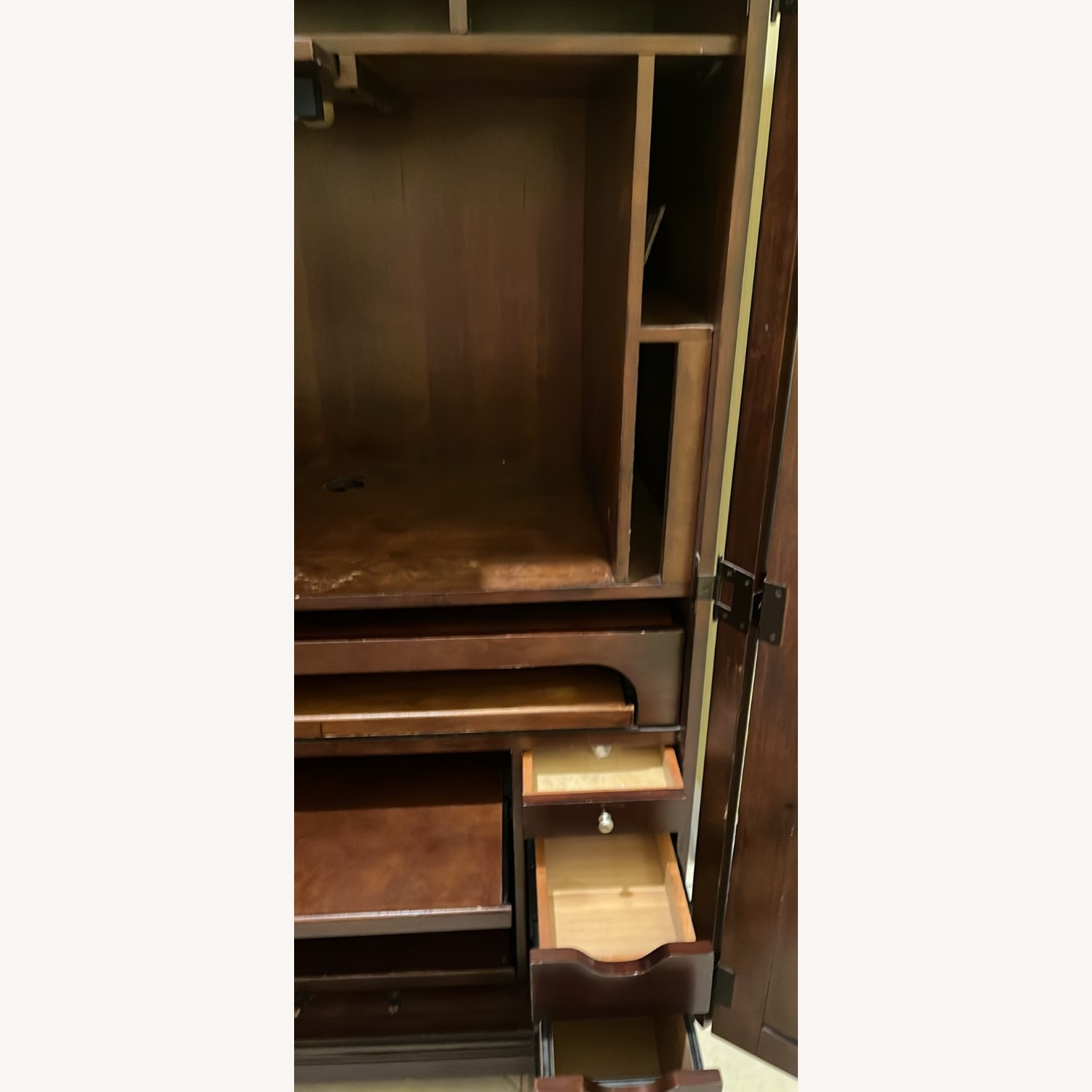 Raymour & Flanigan Dark Brown Sideboard - image-5