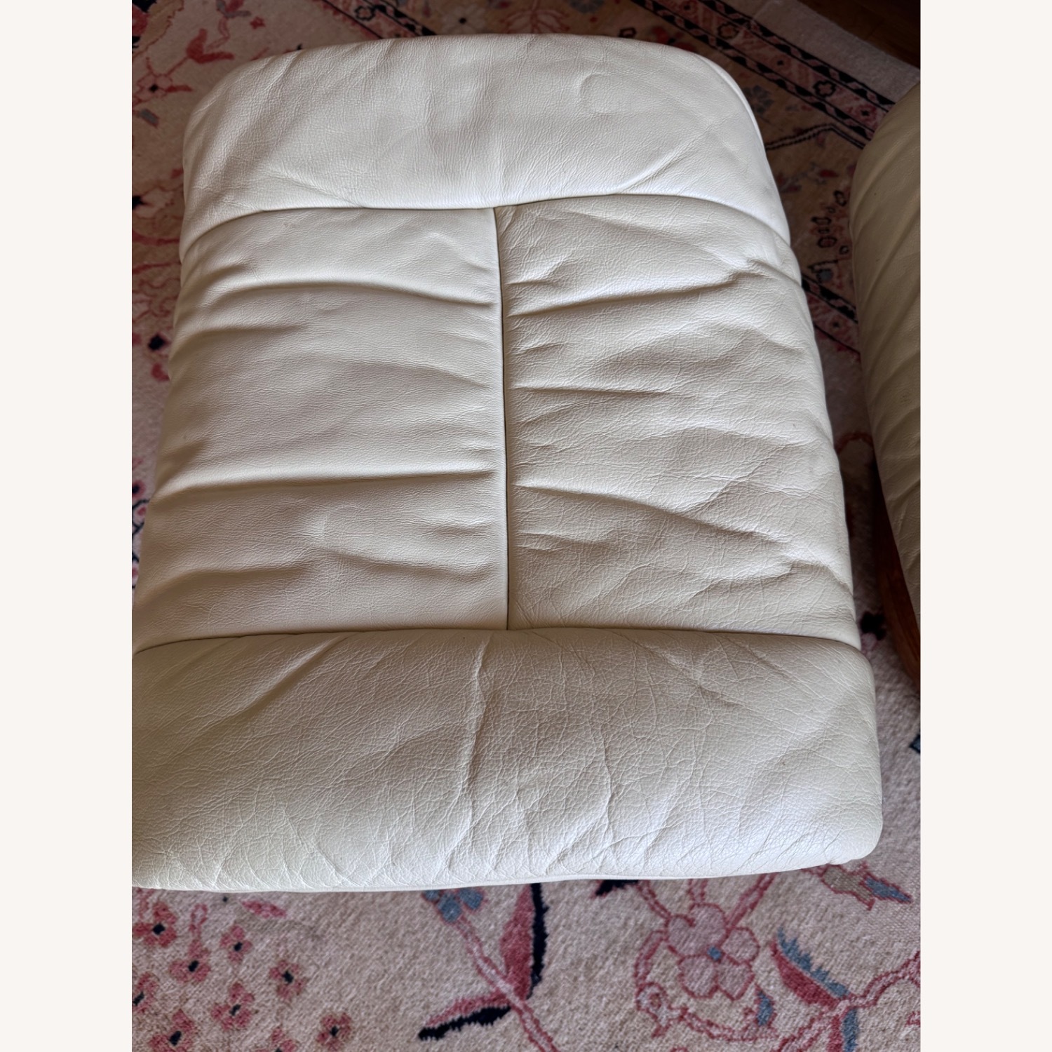 Ekornes Reno White Leather Recliner - image-4