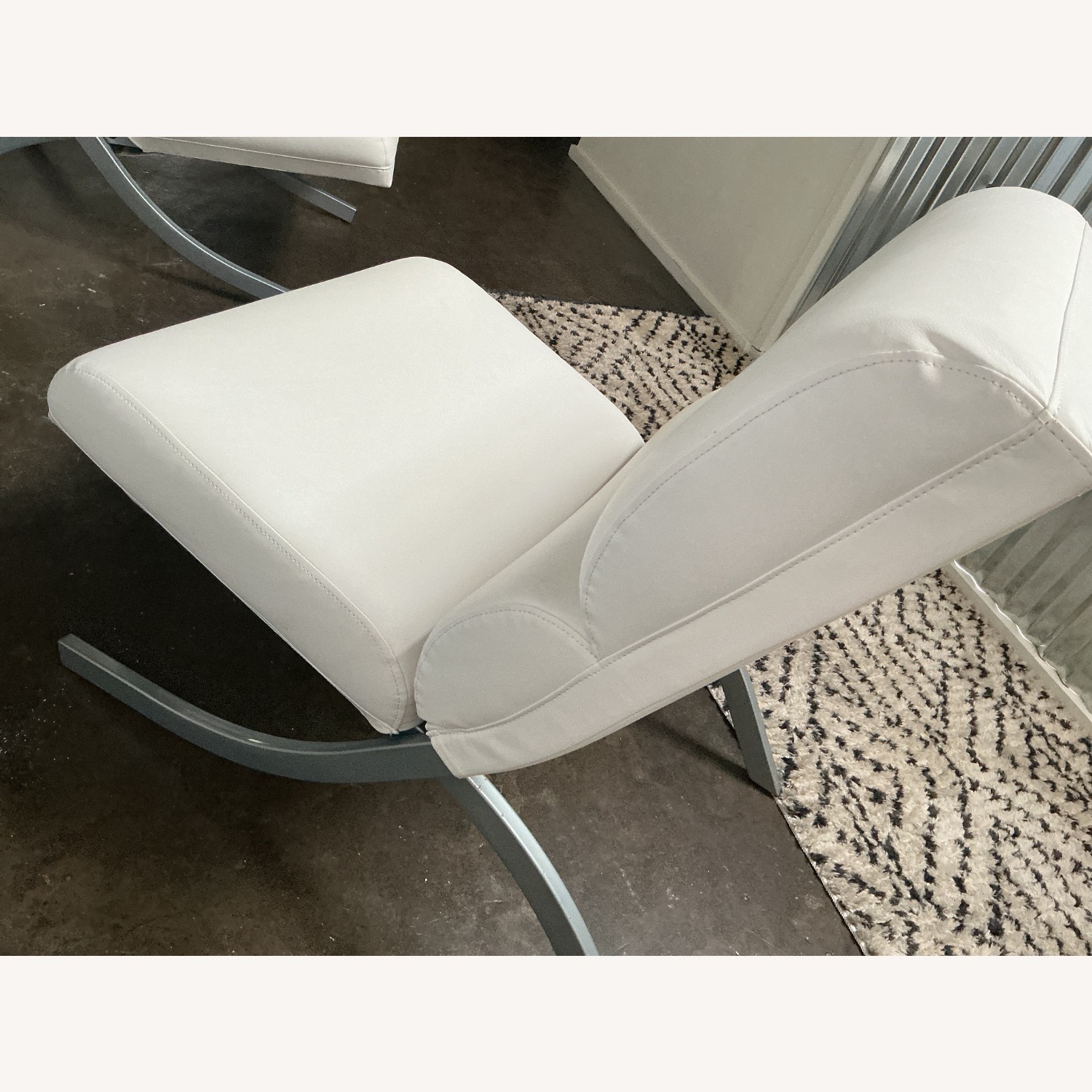 2 Studio Home Accent Chairs - image-3