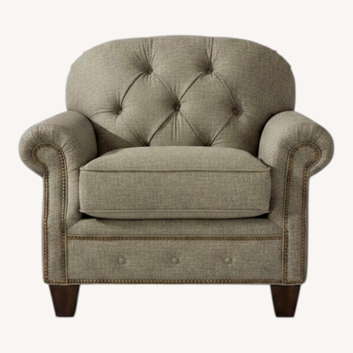 Used Luxurious Flexsteel Champion Armchair for sale on AptDeco