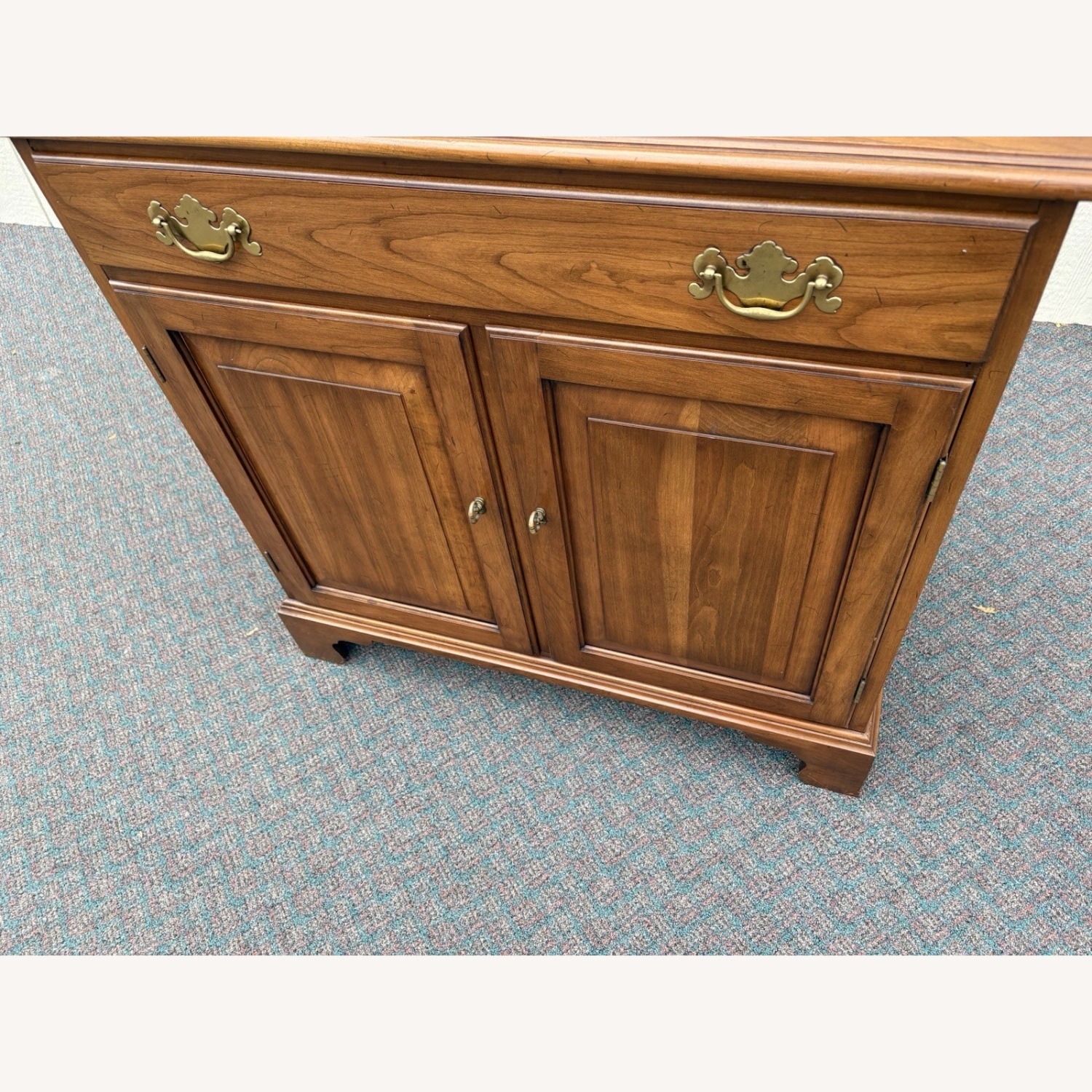 Henkel Harris Virginia Galleries Cherry Cabinet - image-7